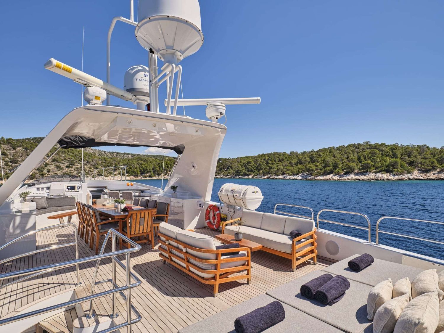 yacht-548835