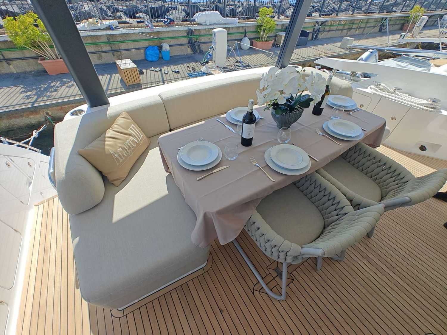 yacht-548759