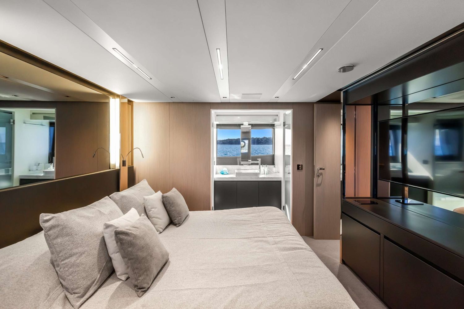 yacht-549209