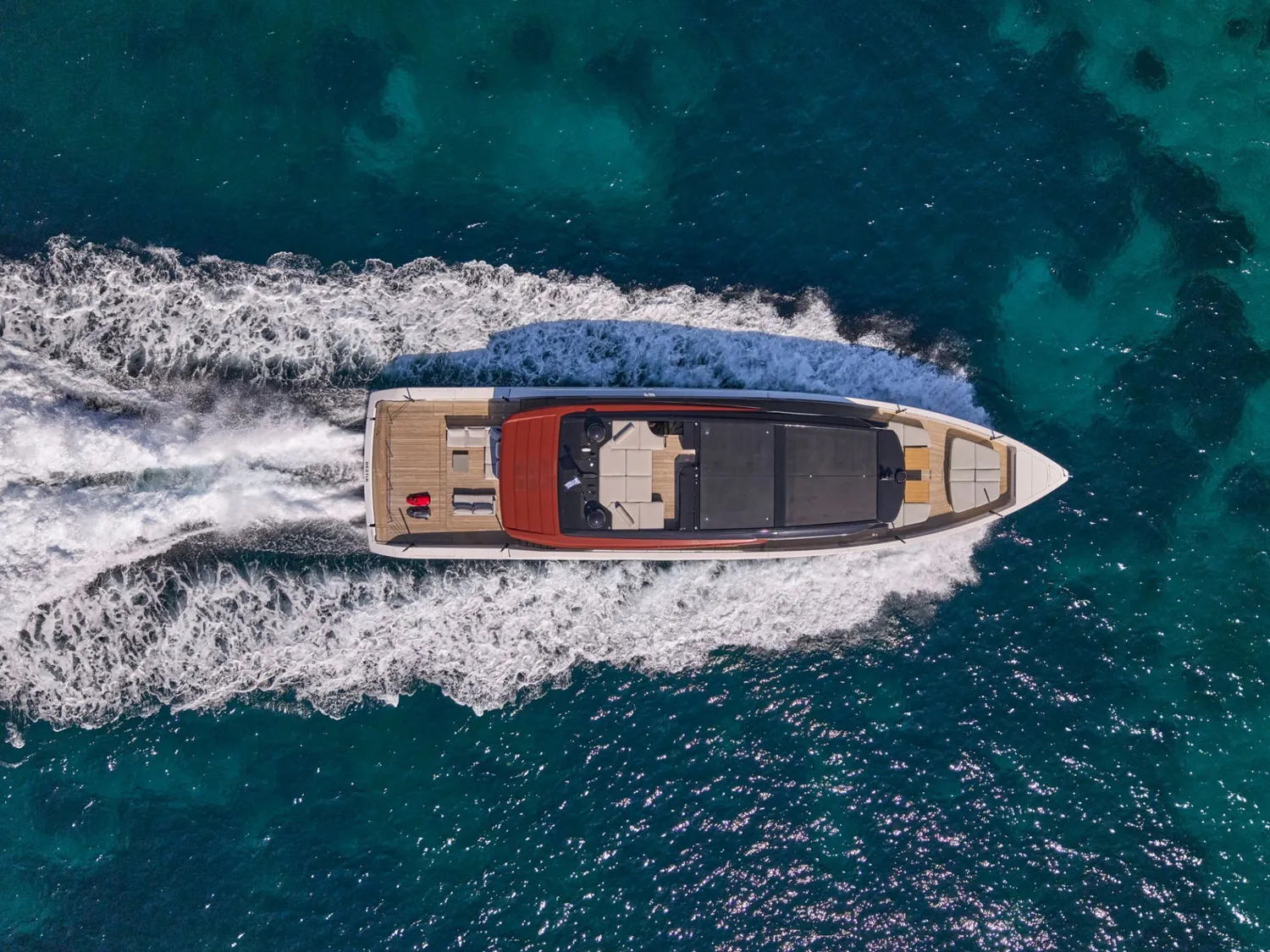 yacht-550550