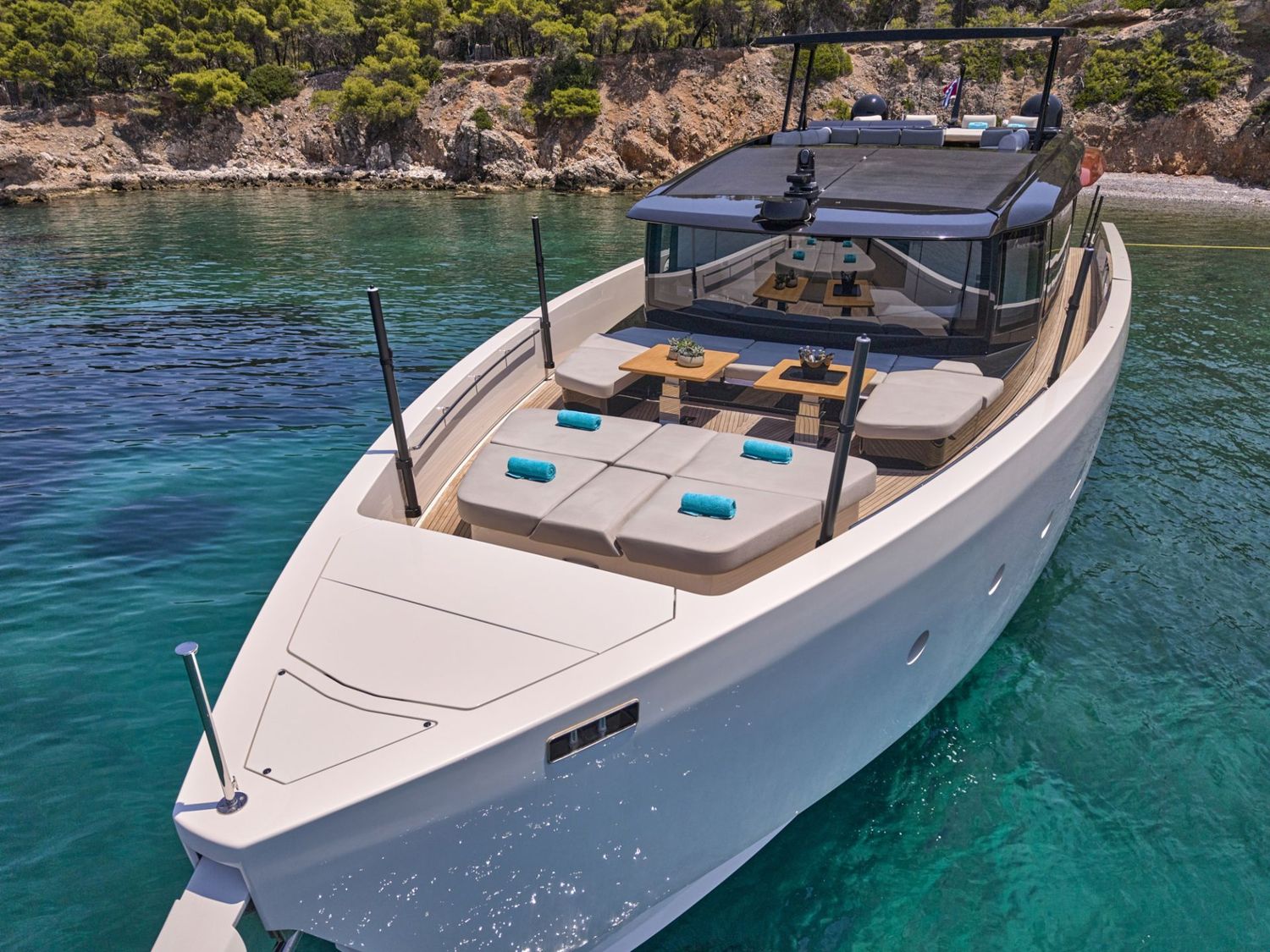 yacht-550549