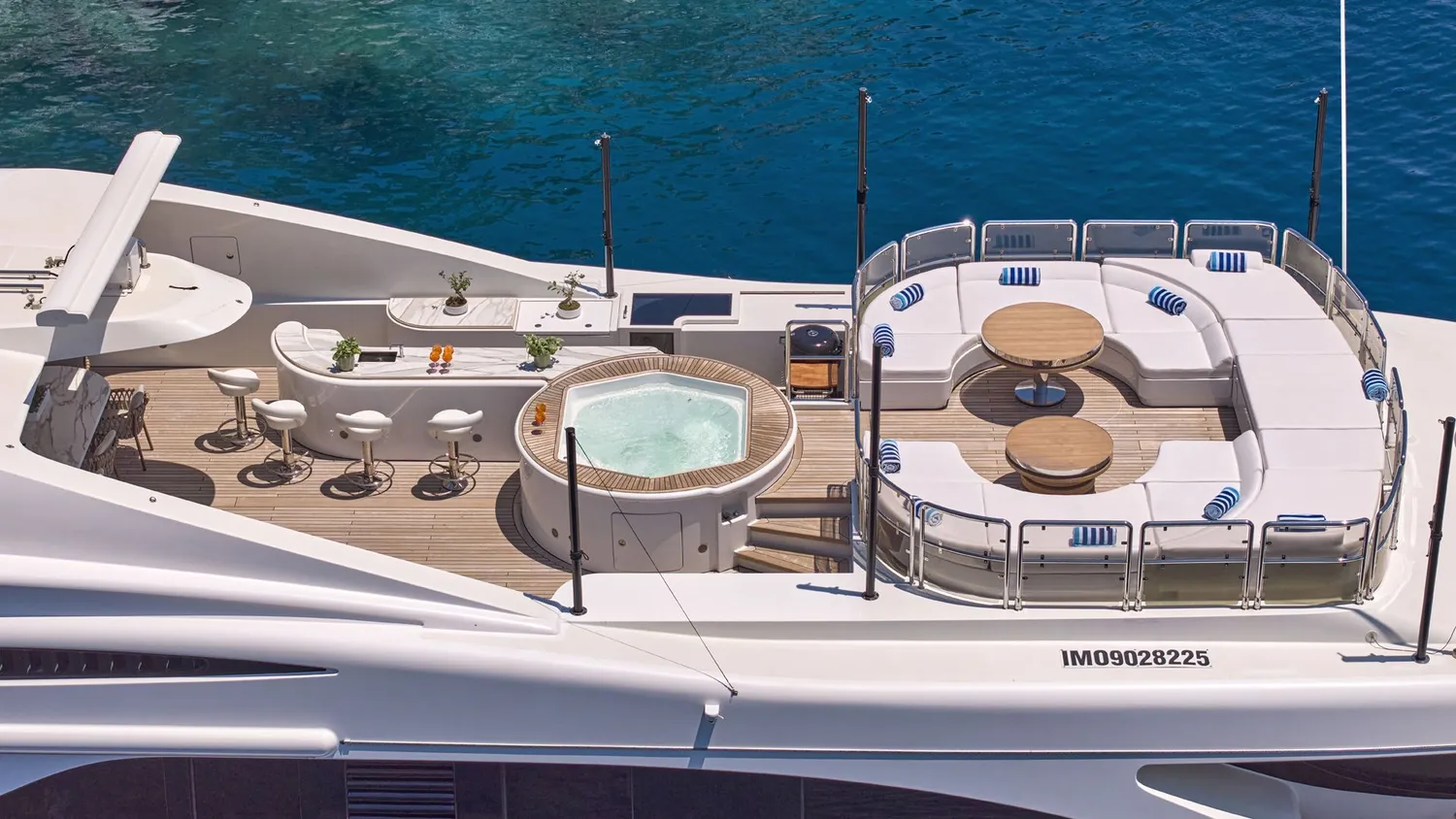 yacht-580911