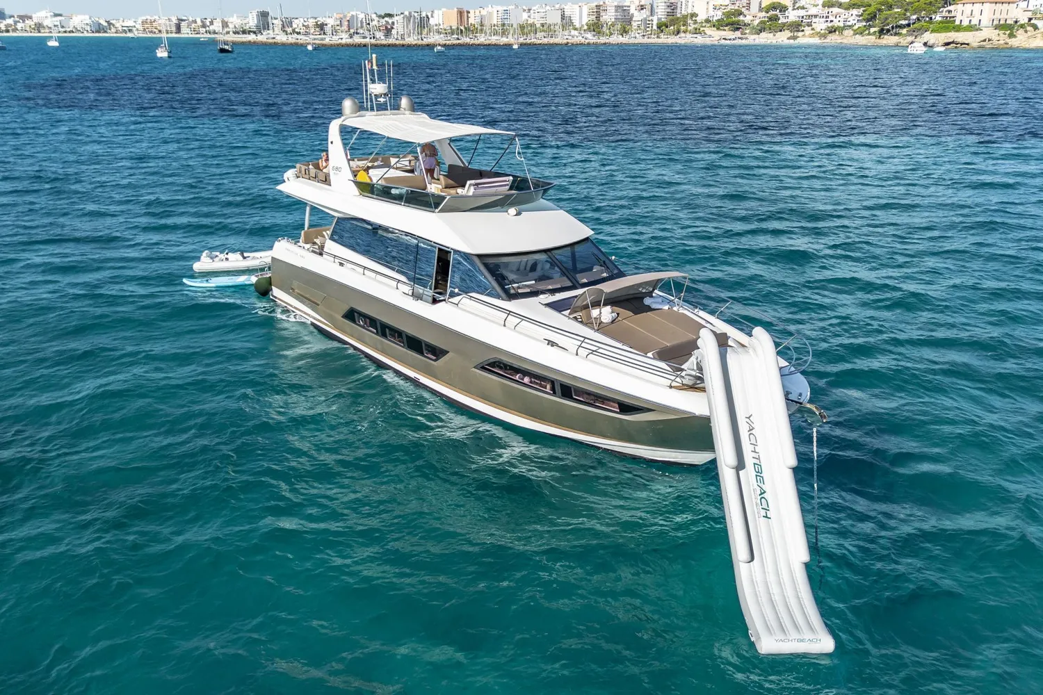 yacht-552686