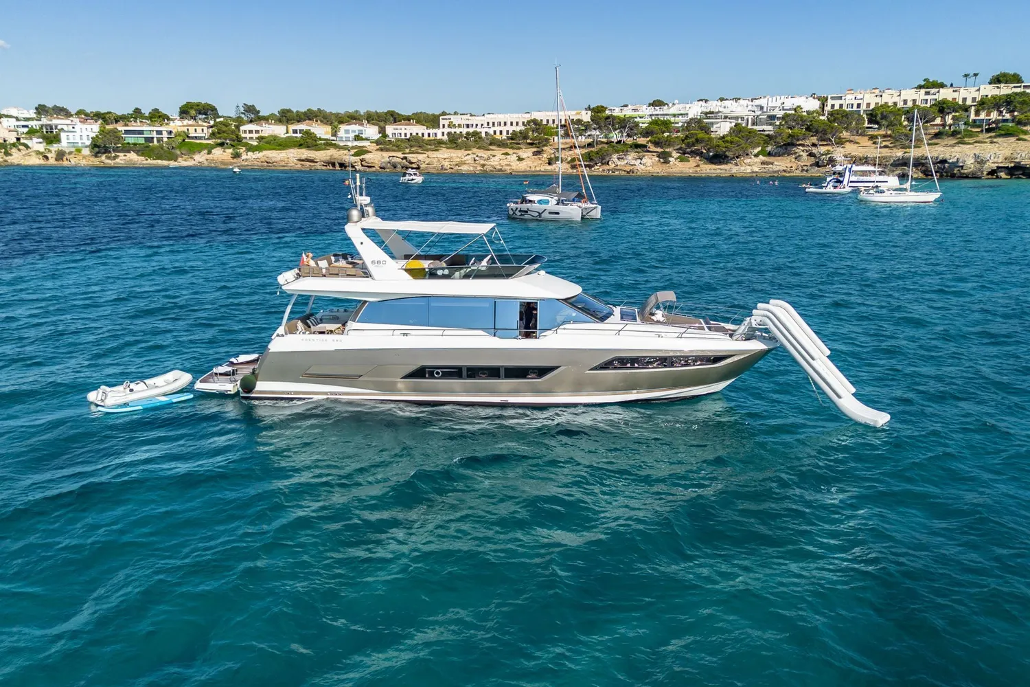 yacht-590532