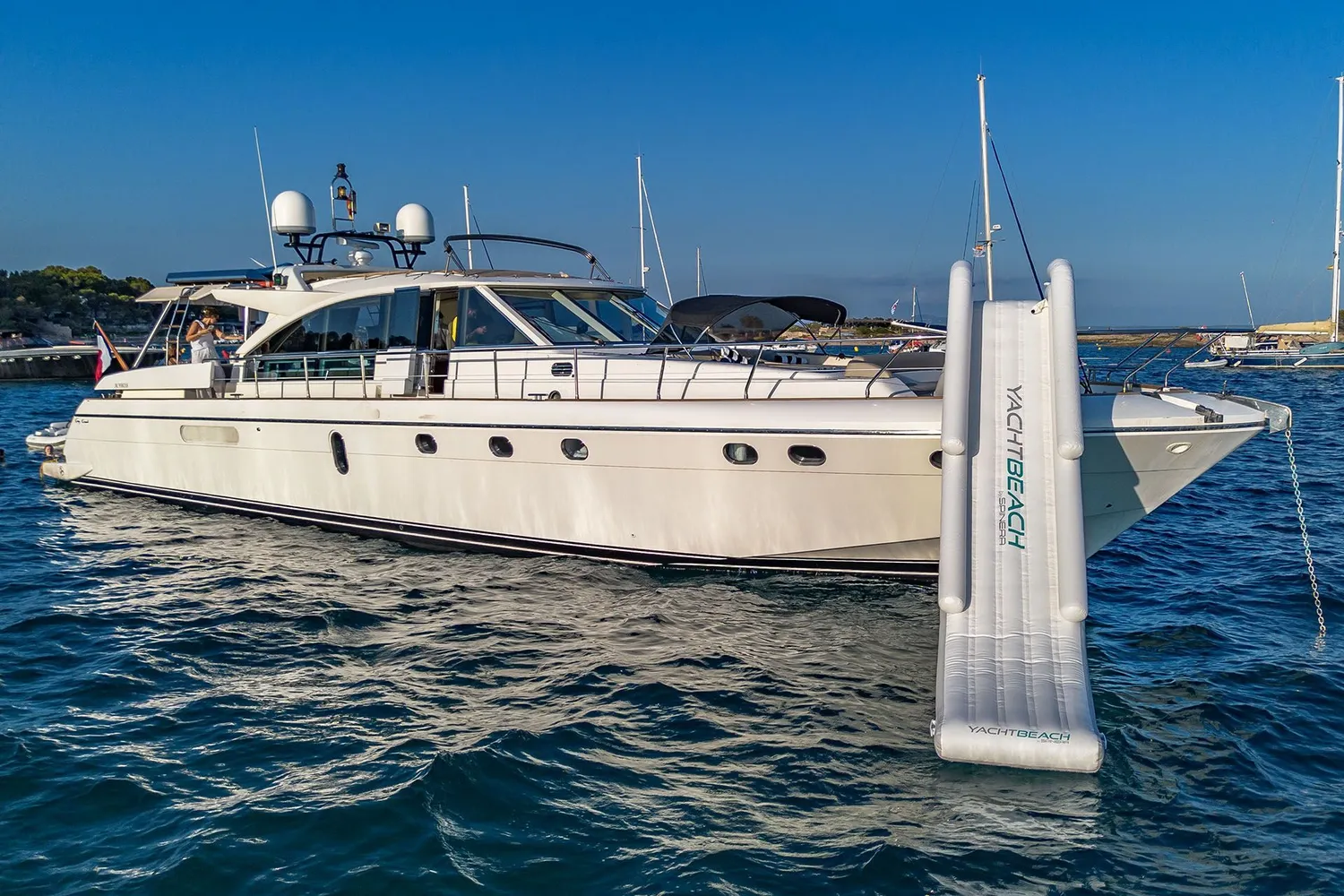 yacht-562623