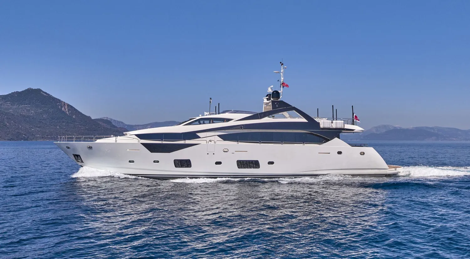 yacht-580696