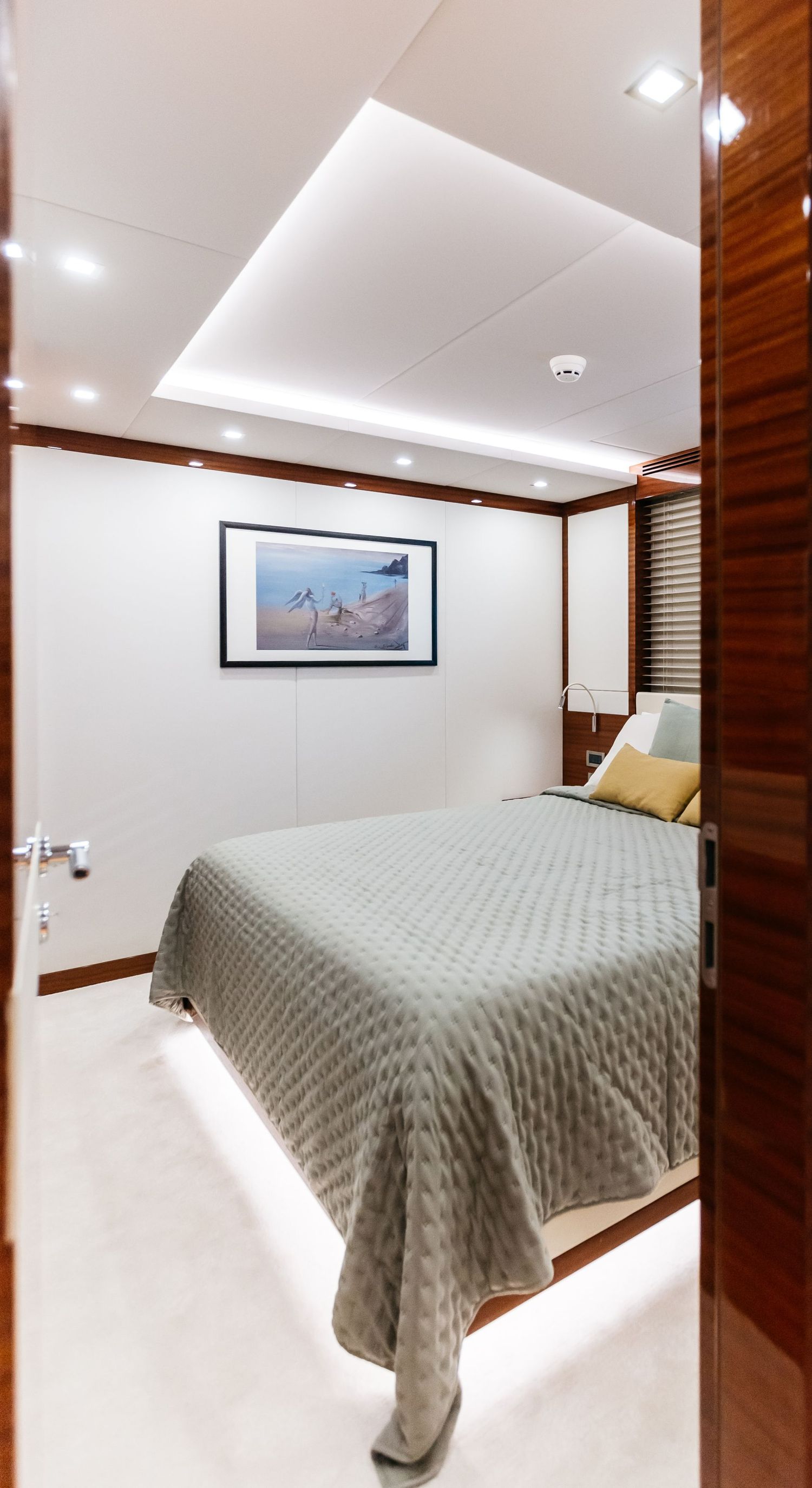 yacht-550490