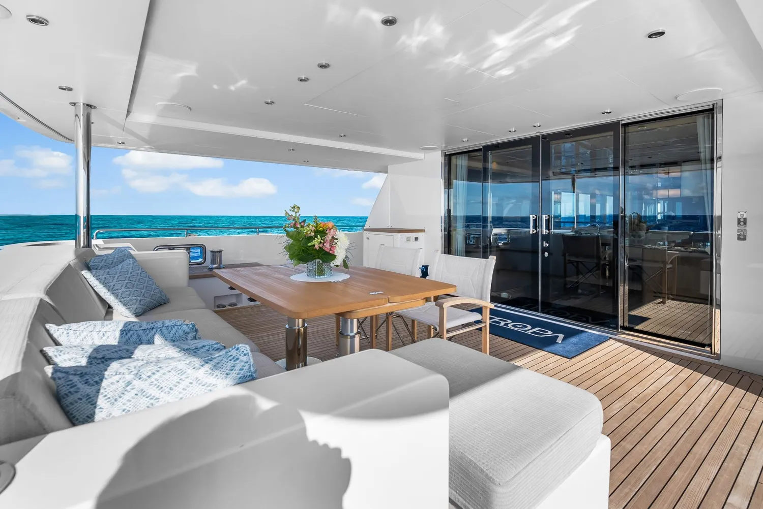 yacht-576956