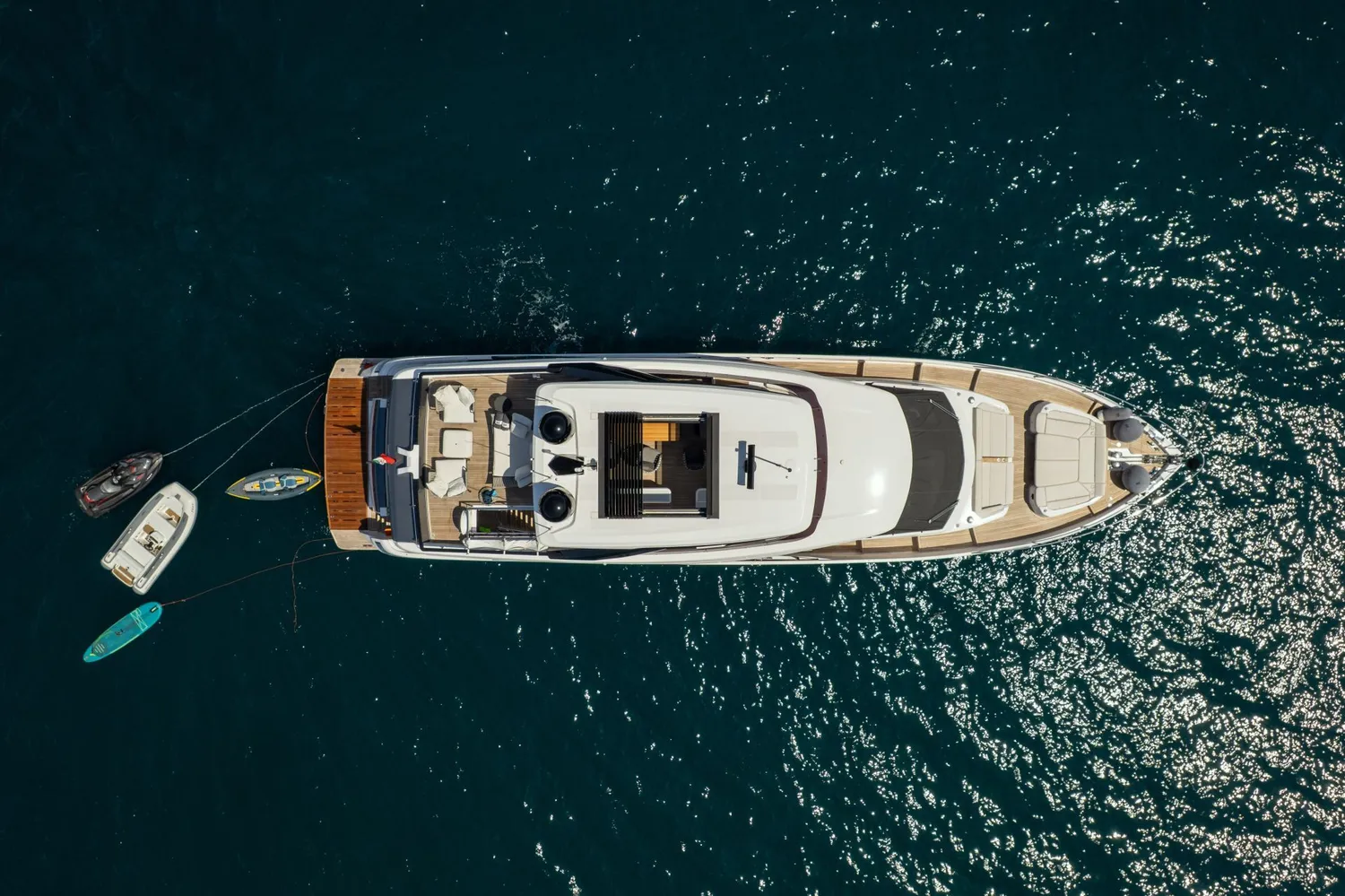 yacht-593631