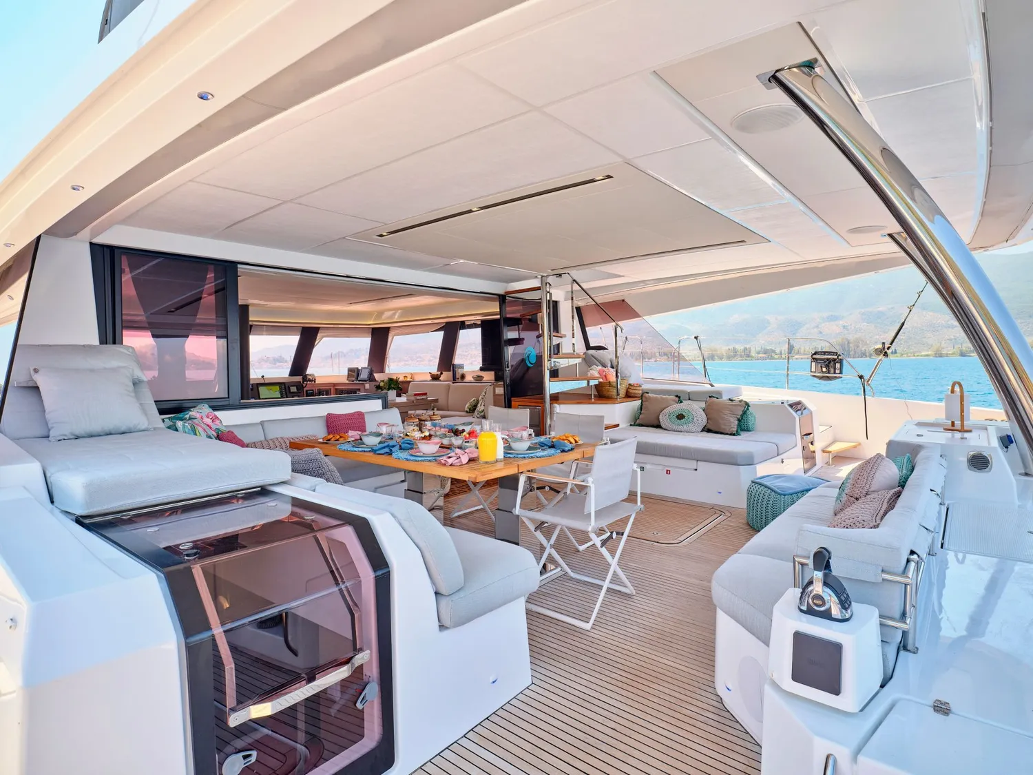 yacht-577438