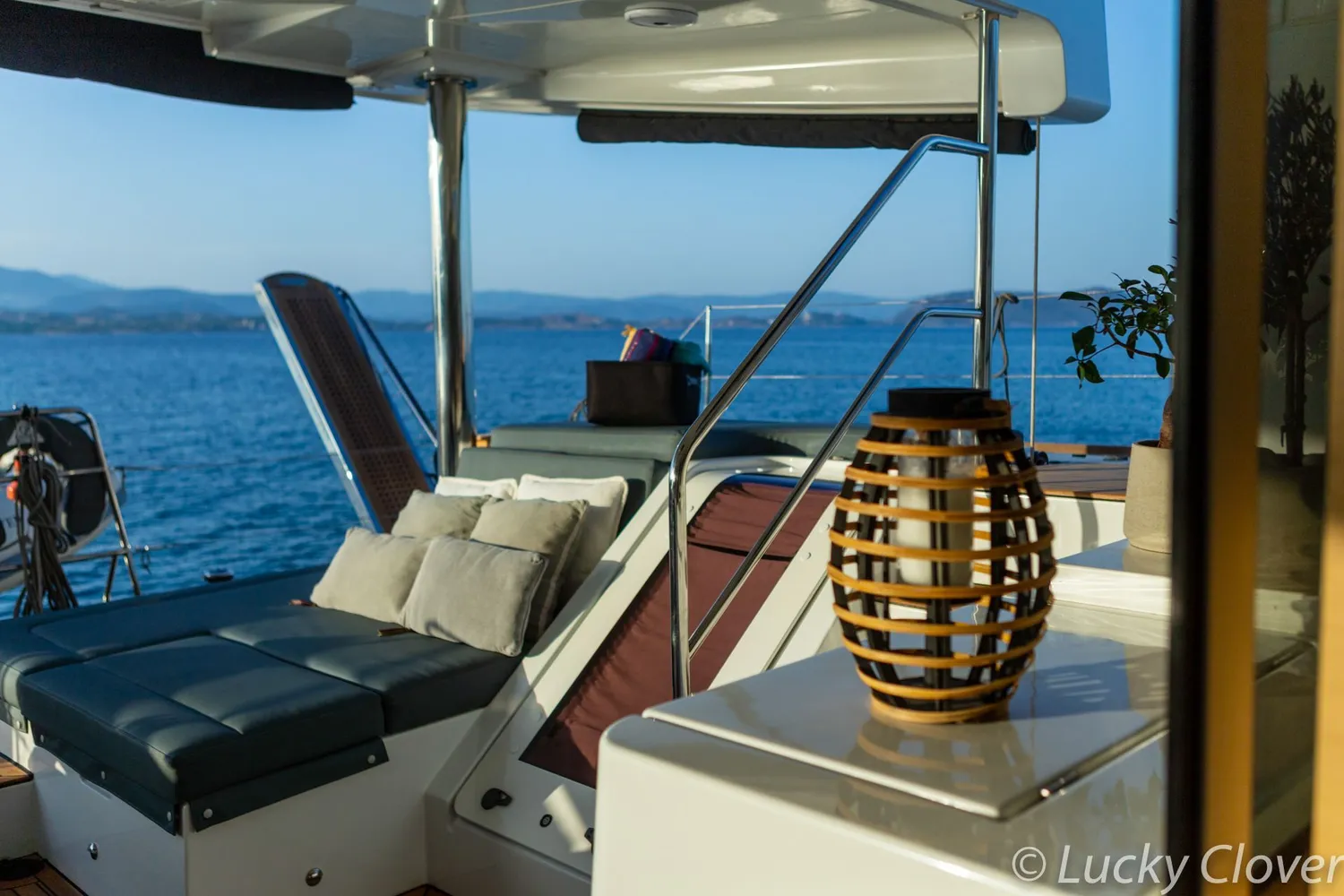 yacht-594101