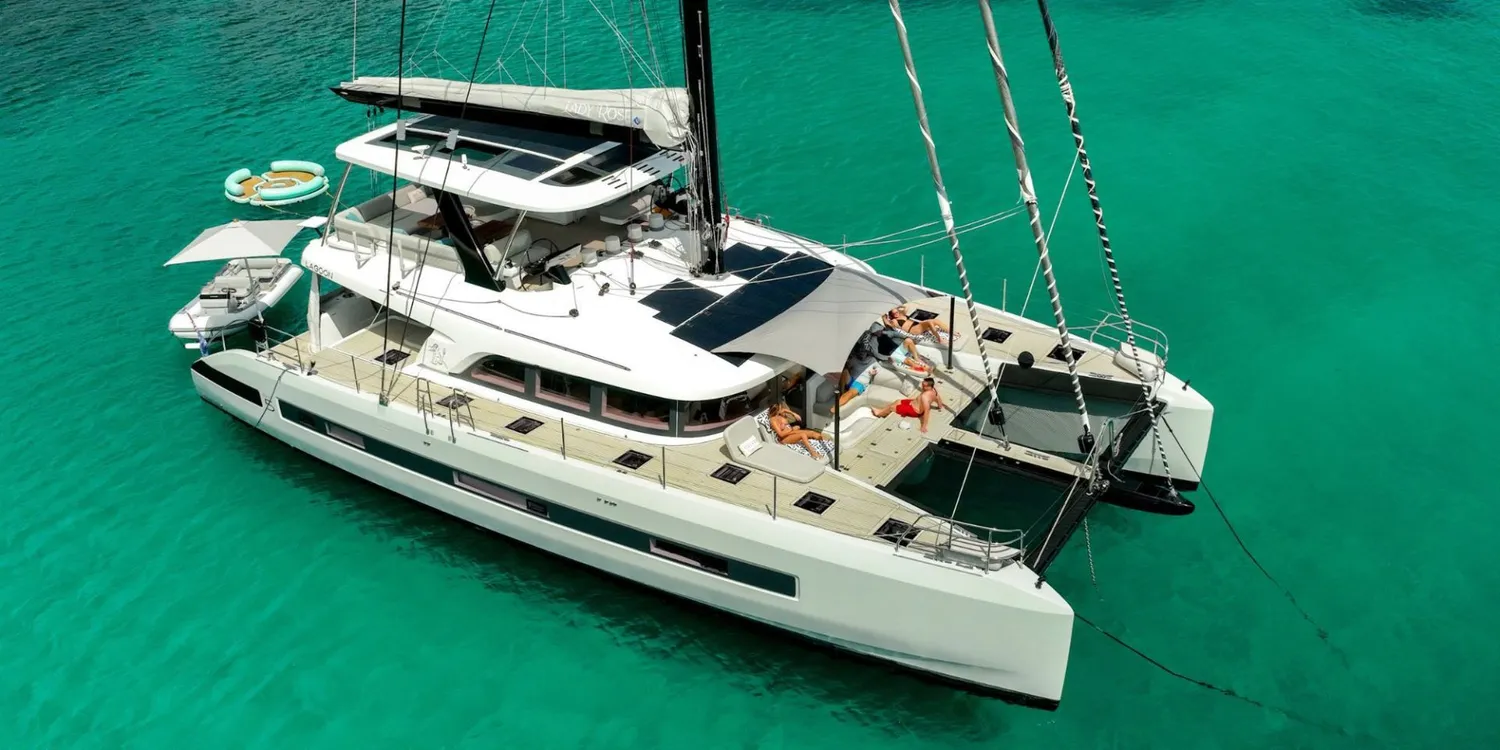 yacht-566797
