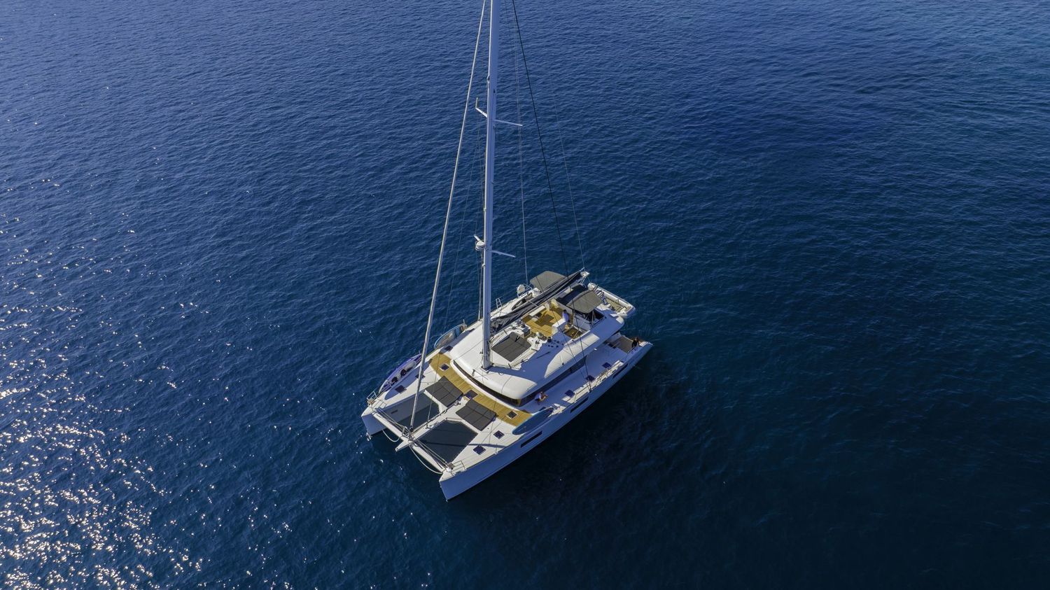 yacht-550502