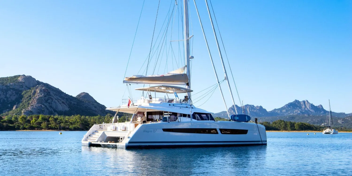 yacht-597057