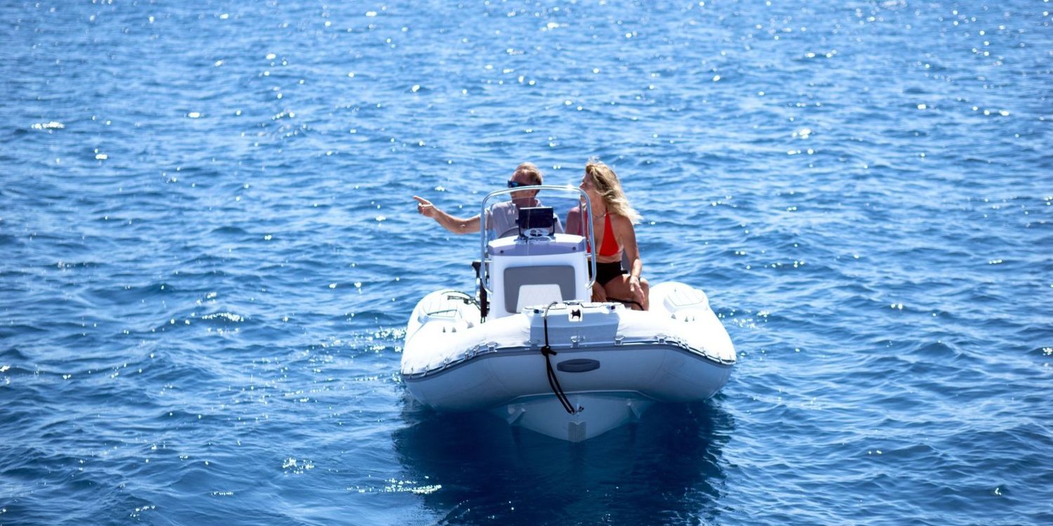 yacht-551806