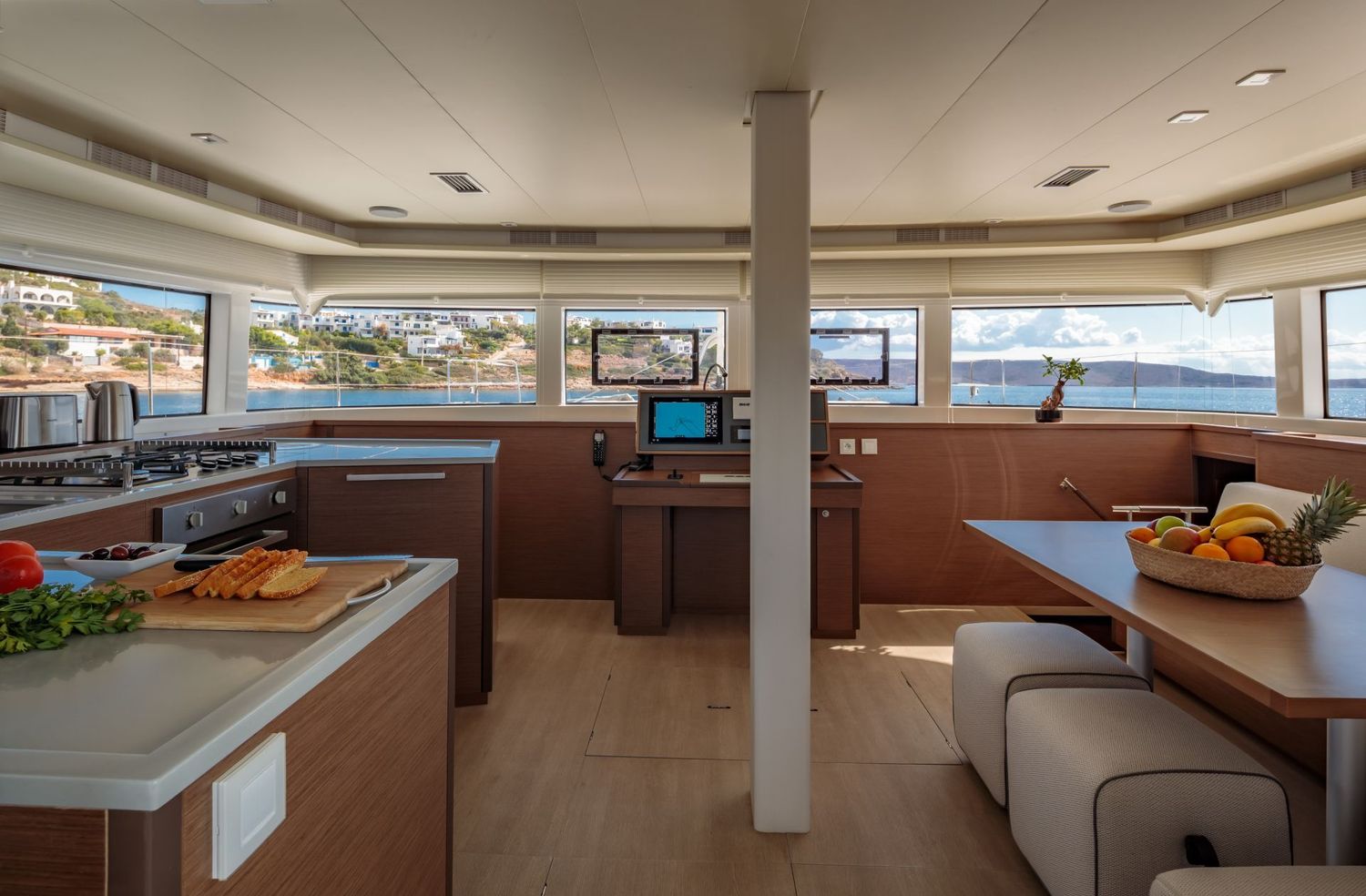 yacht-550119