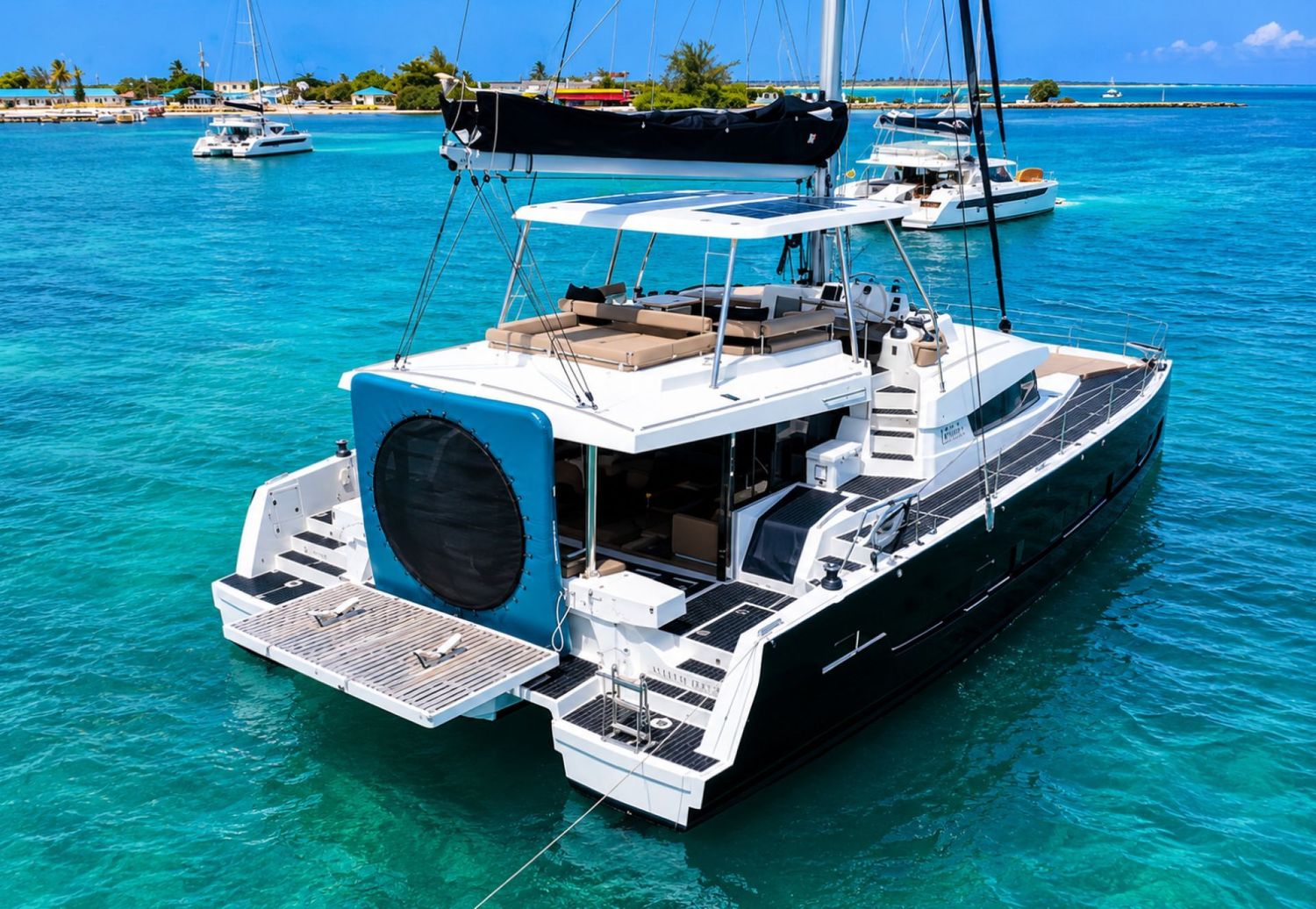 yacht-549755