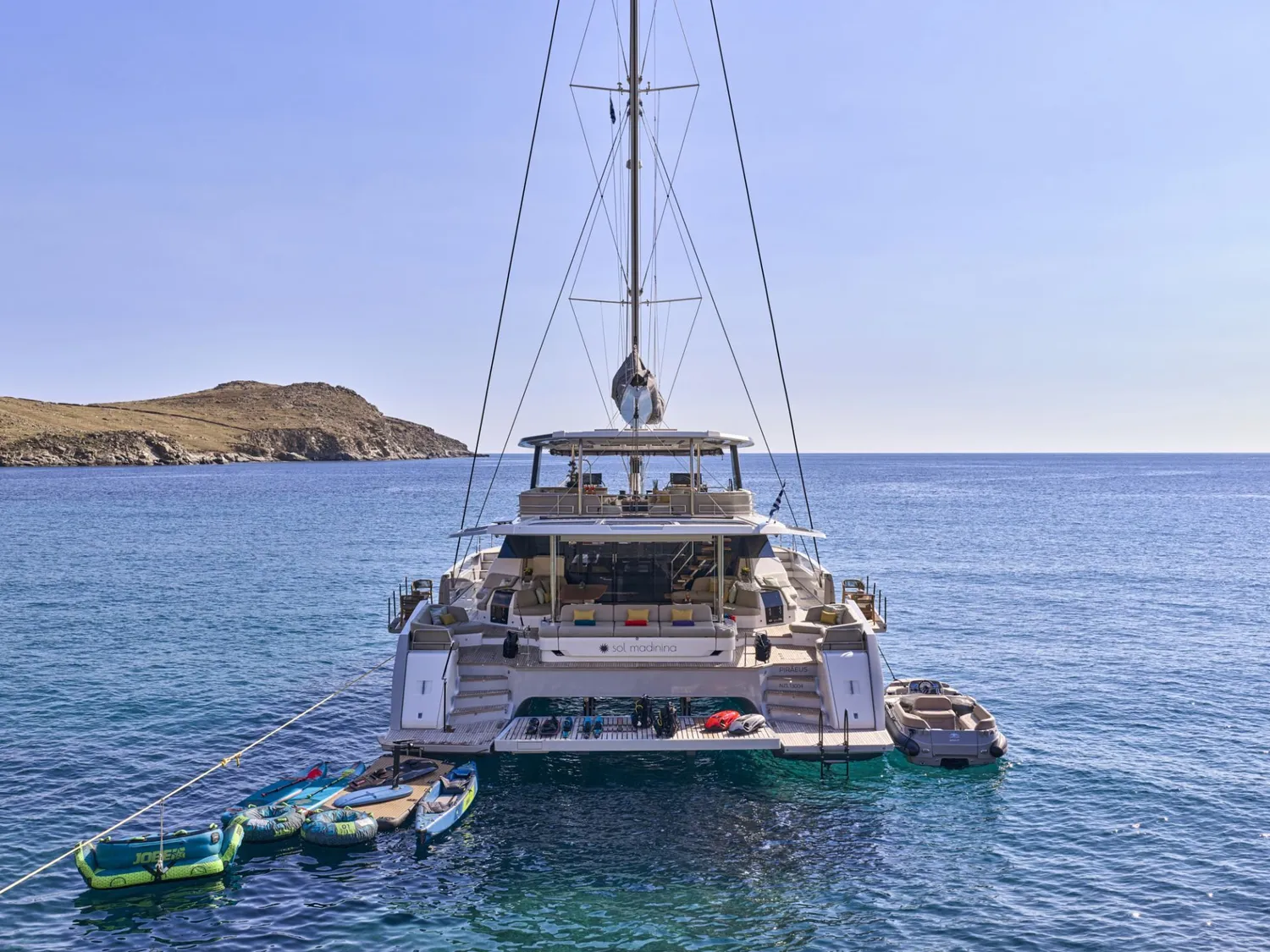 yacht-593580