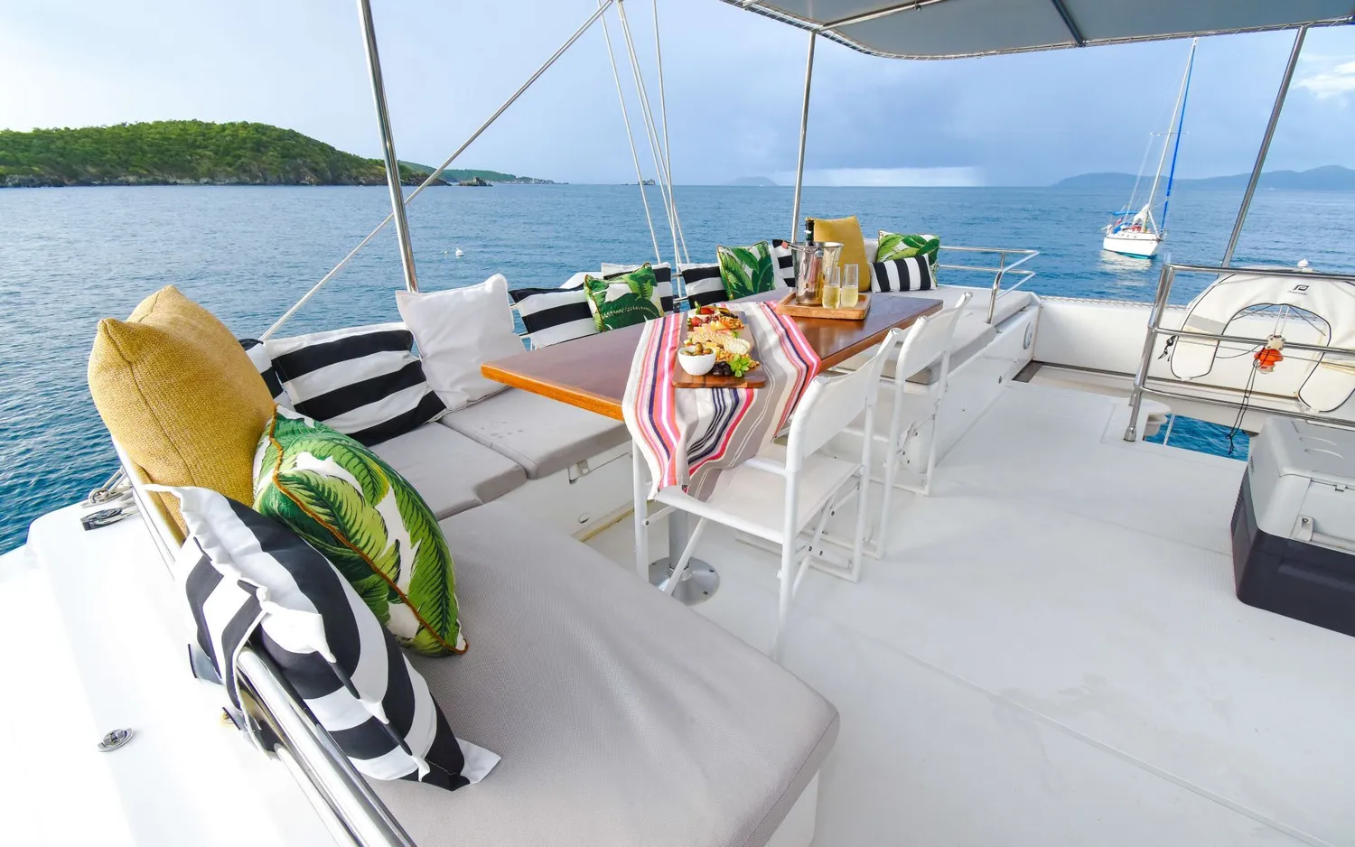 yacht-585732