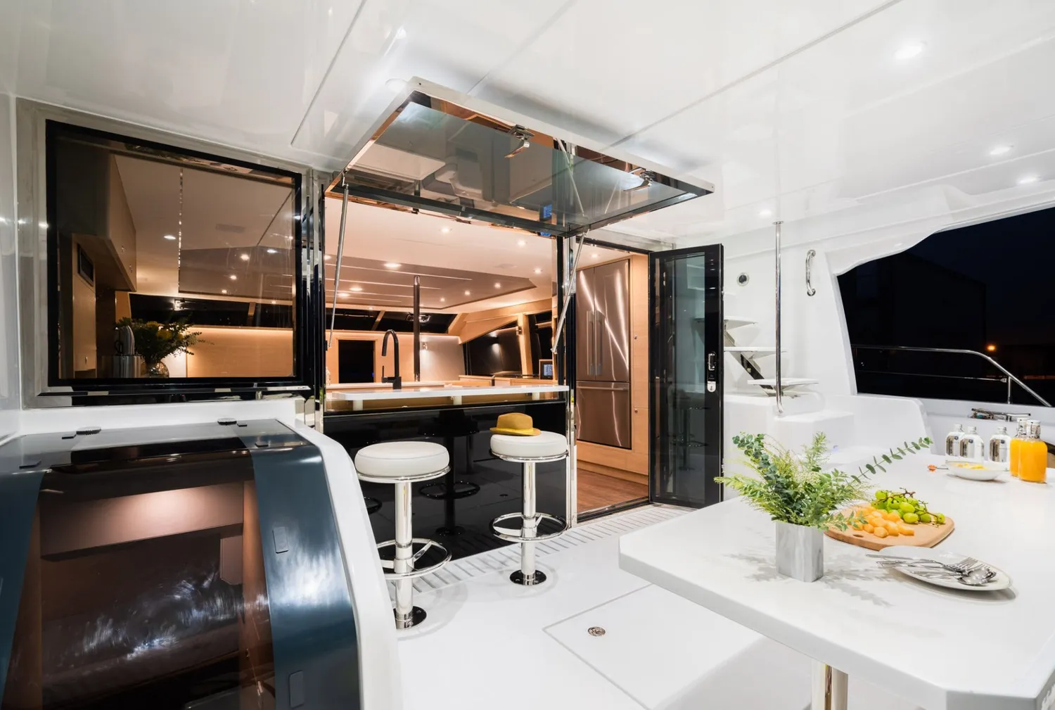 yacht-575764