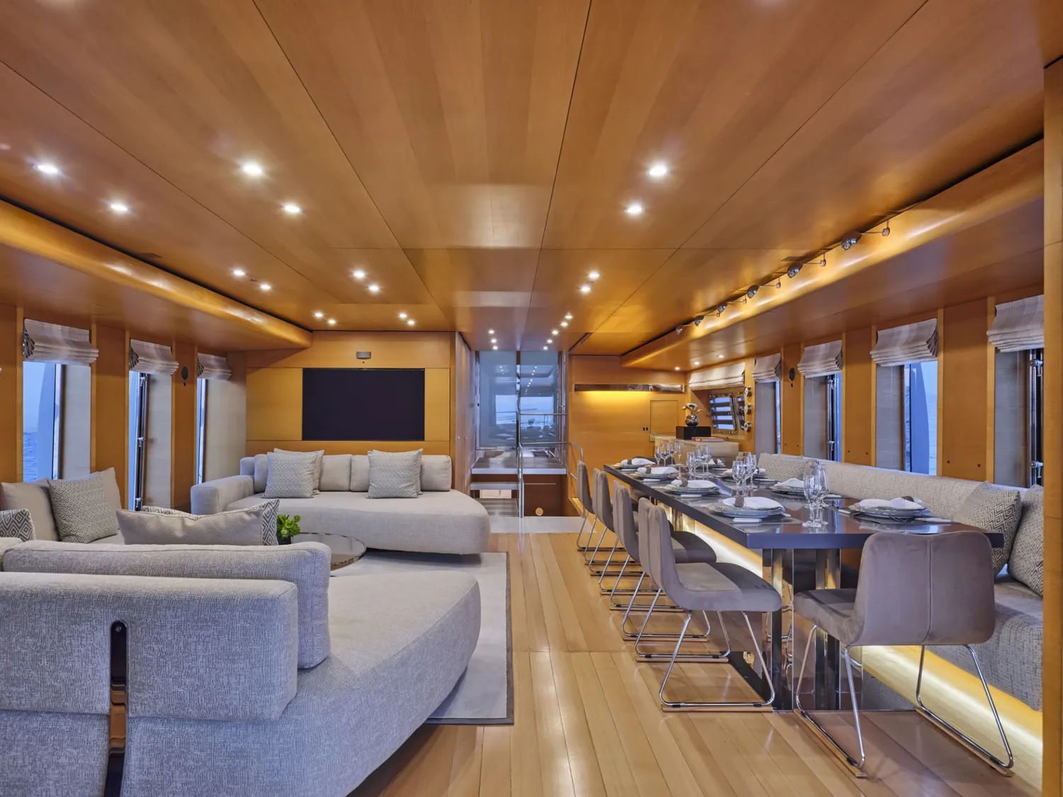 yacht-560021