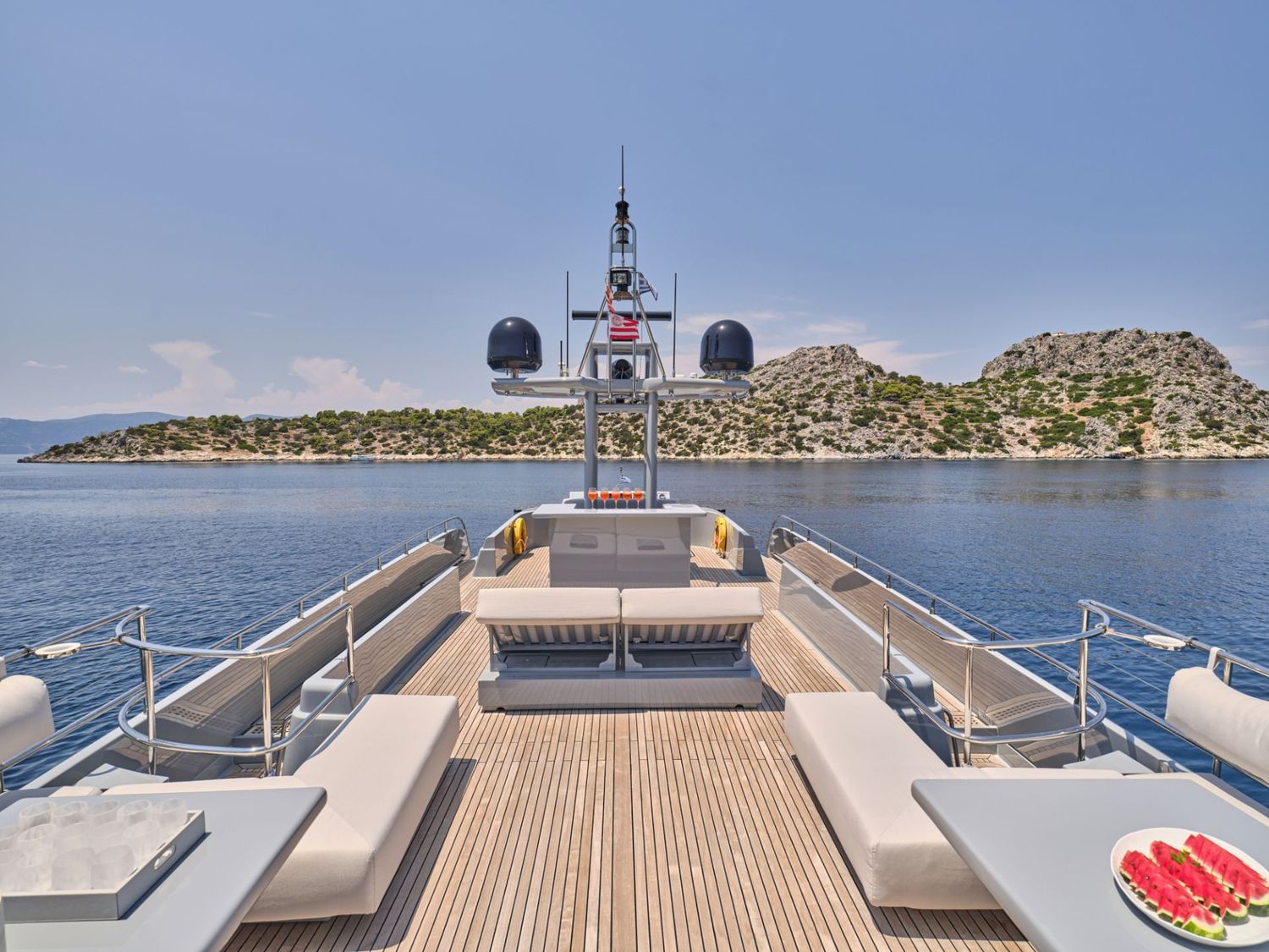 yacht-551537