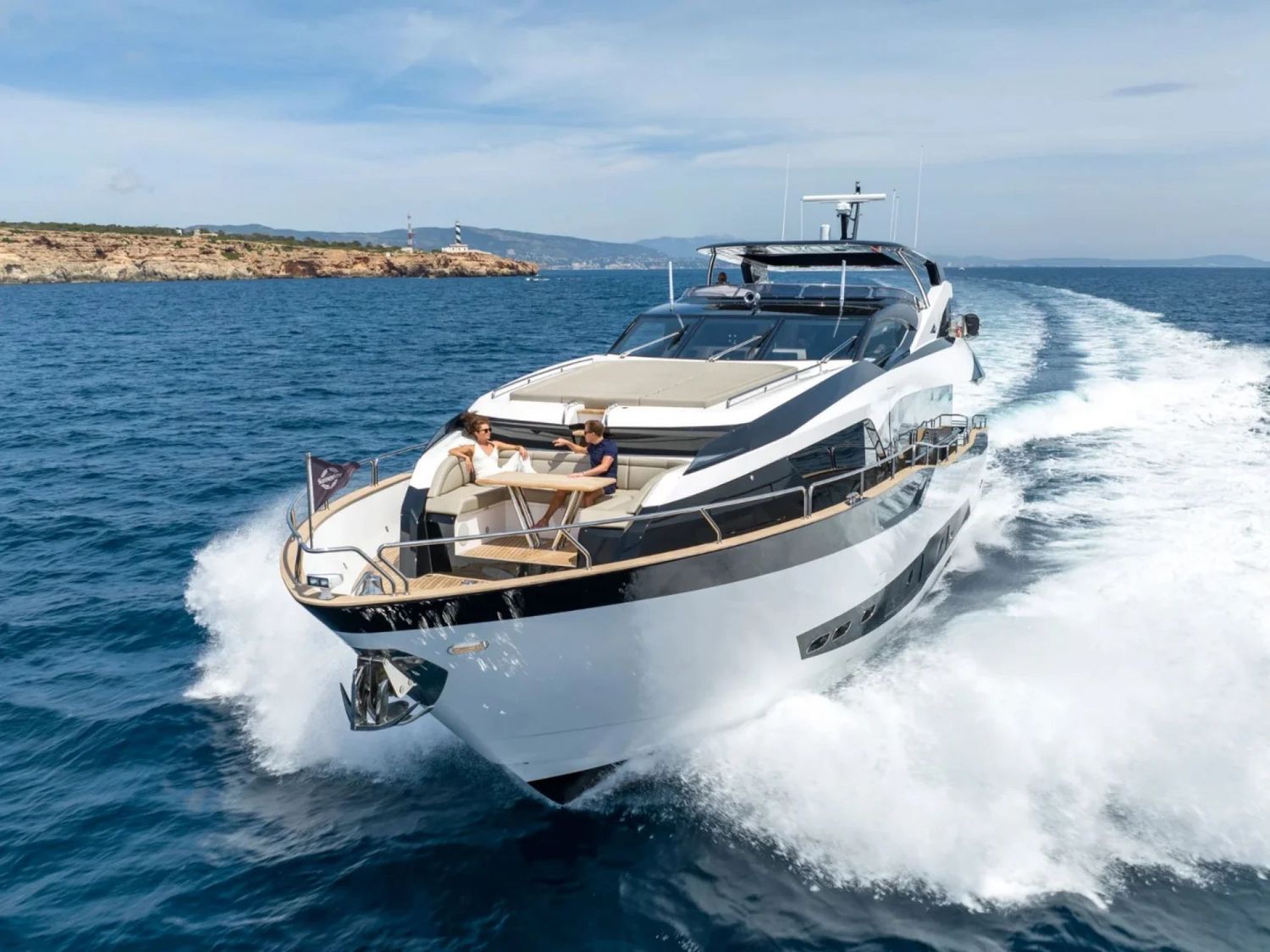 yacht-550086