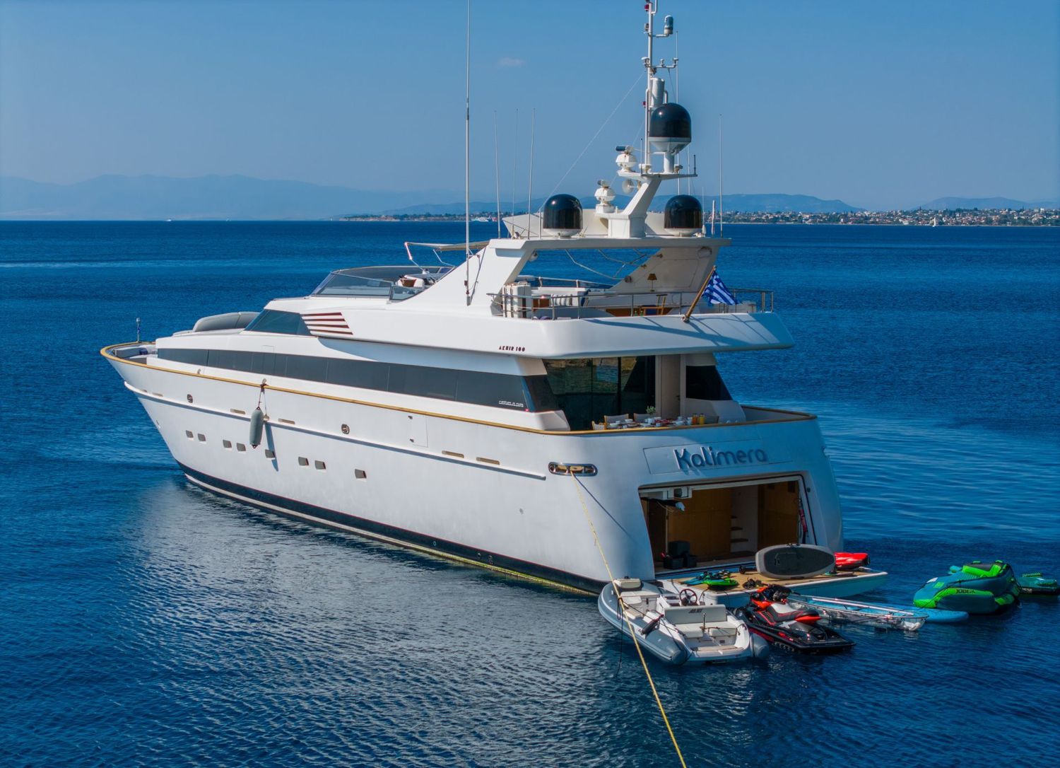 yacht-550106