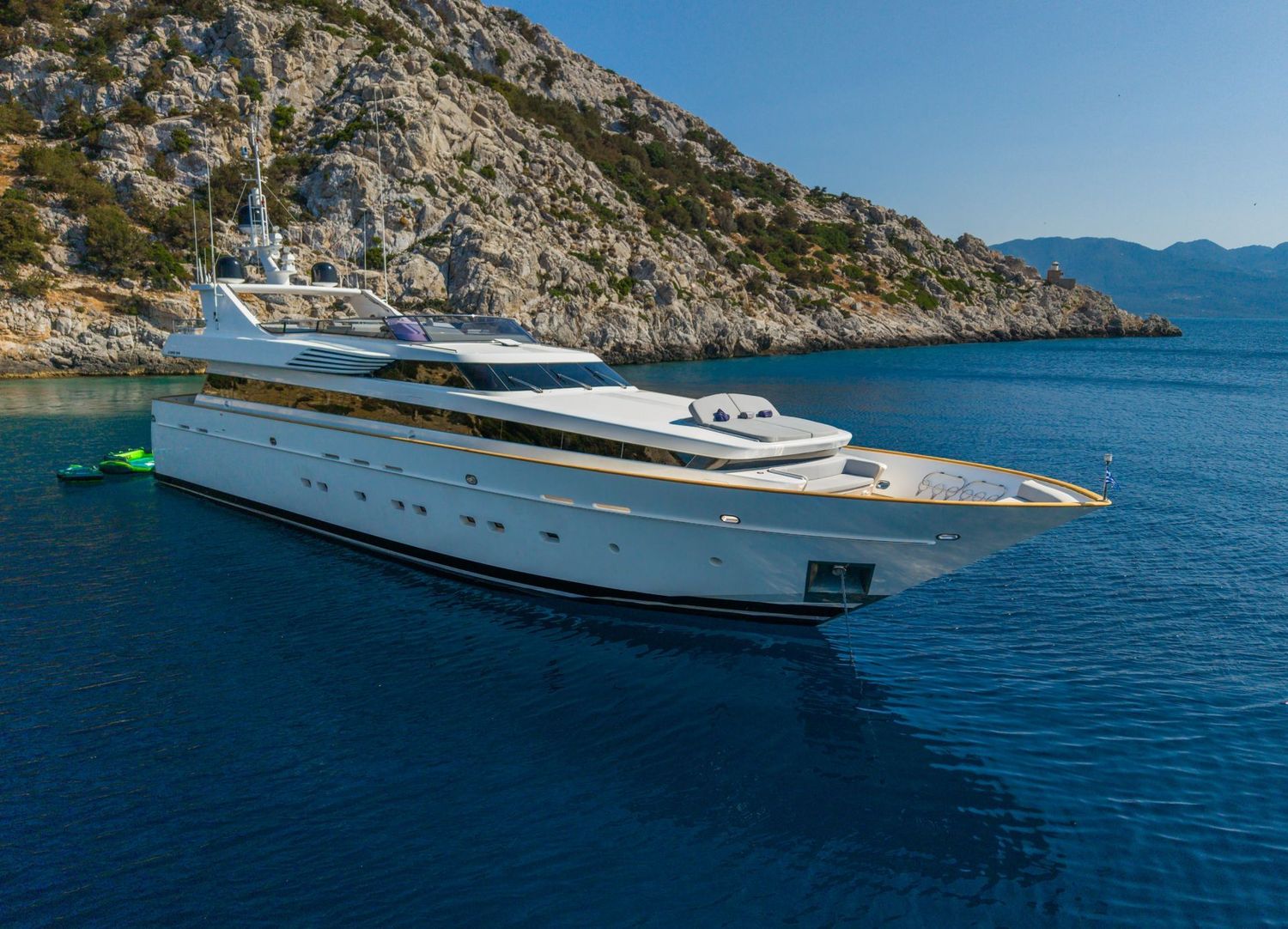 yacht-550112