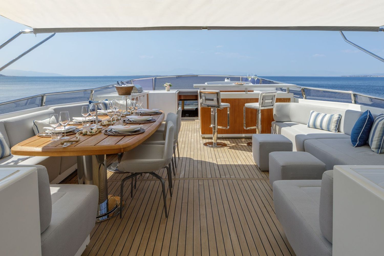 yacht-550098