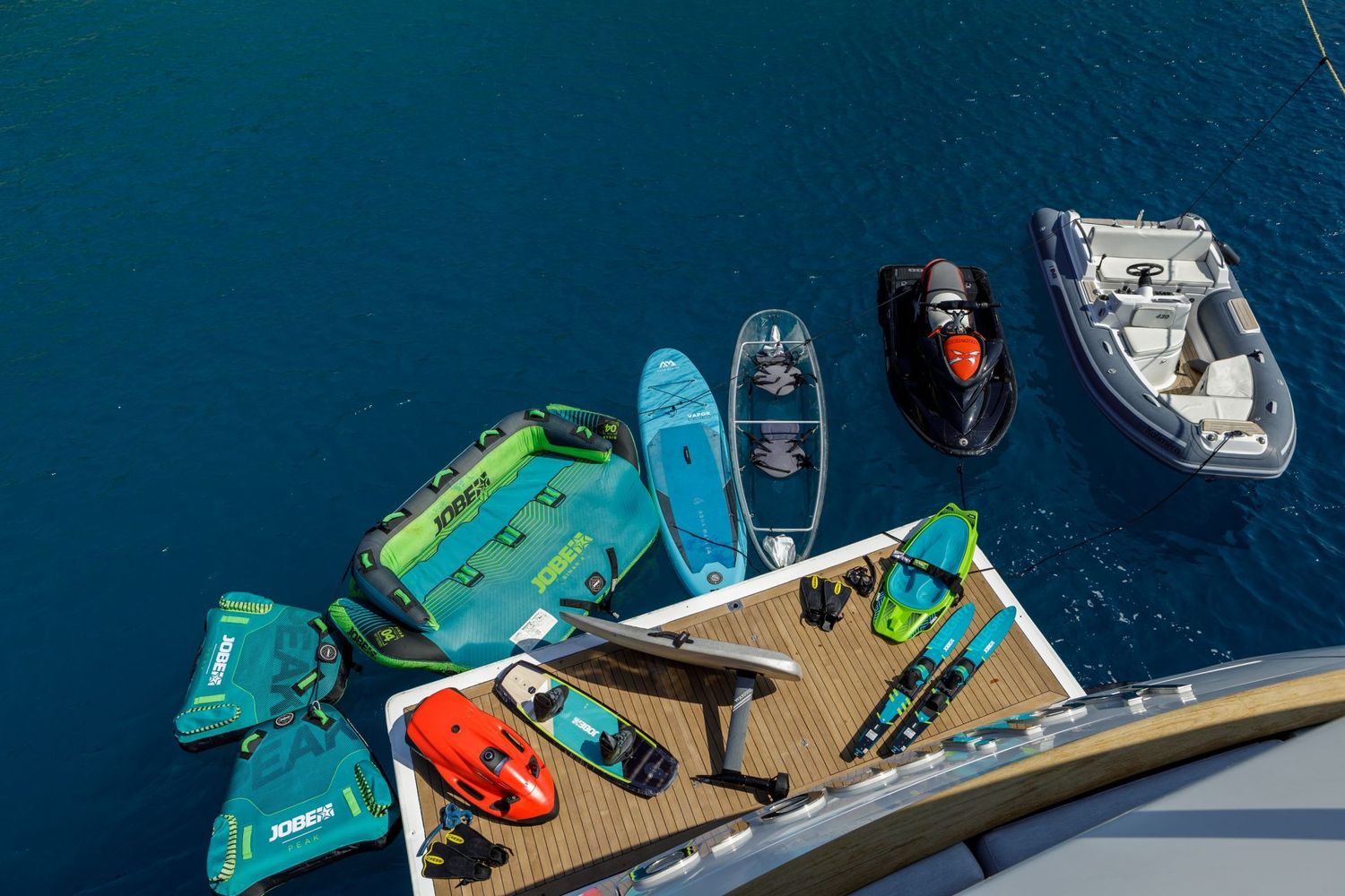 yacht-550105