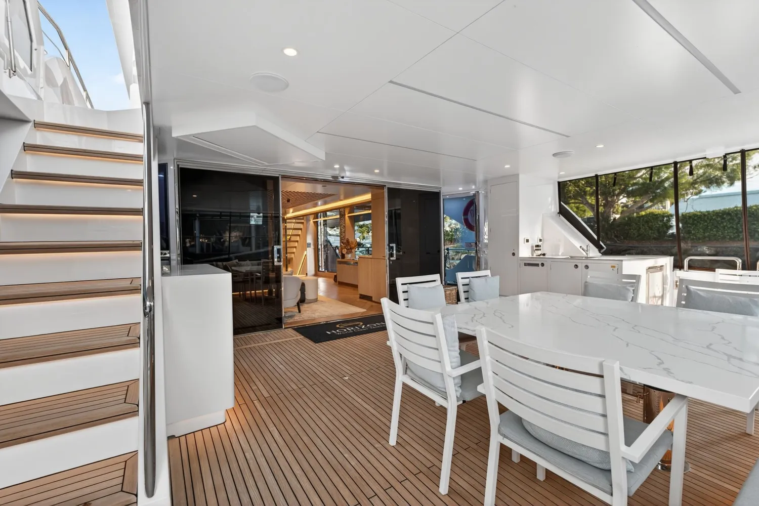 yacht-549905