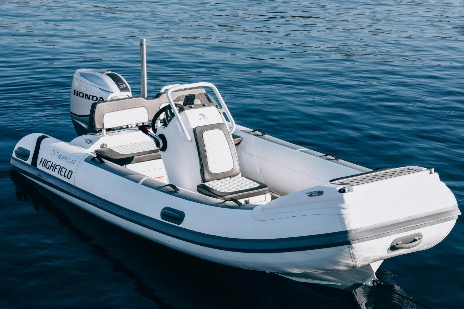 yacht-592499