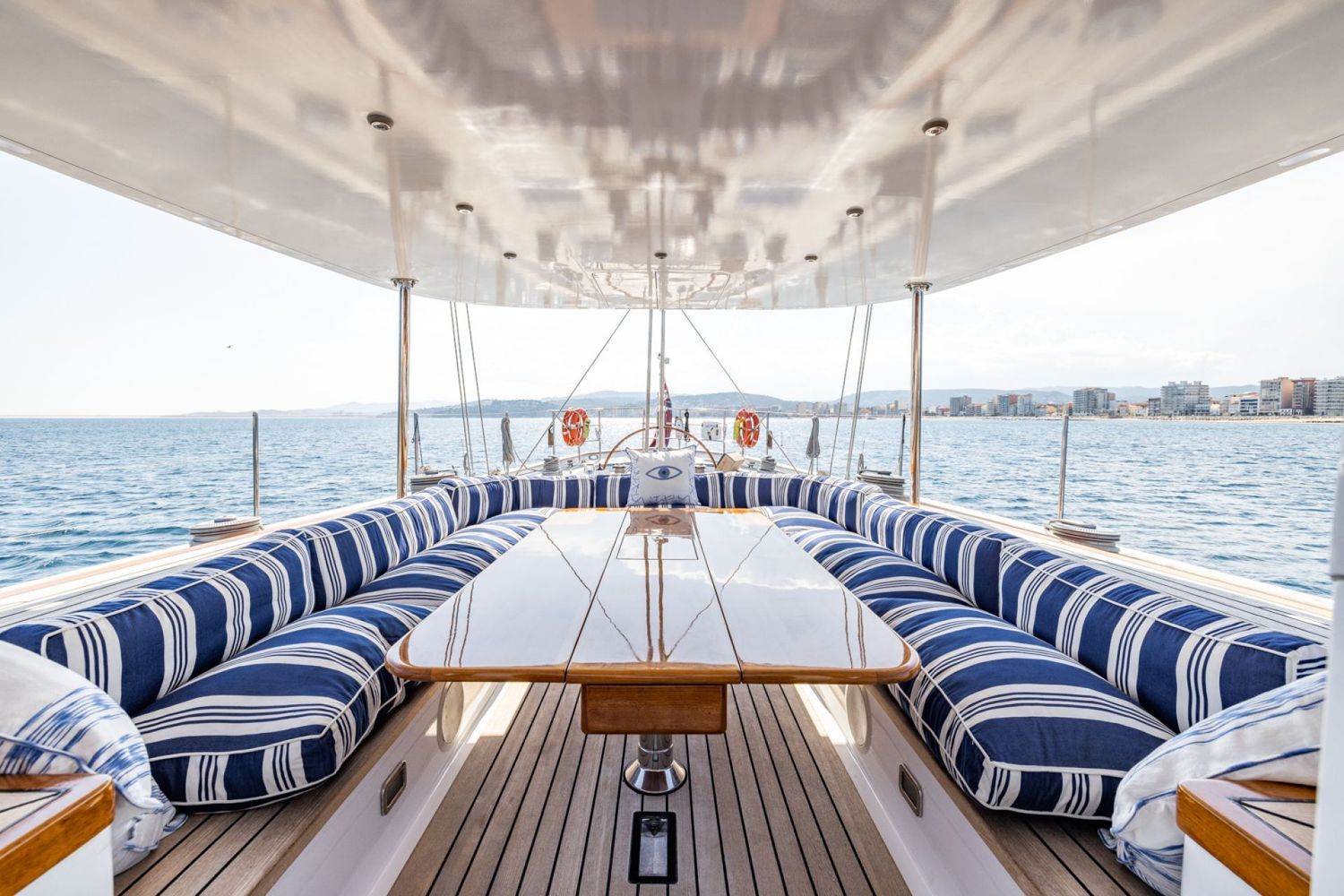 yacht-551029