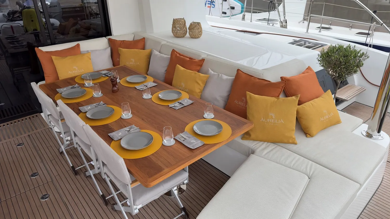 yacht-588300