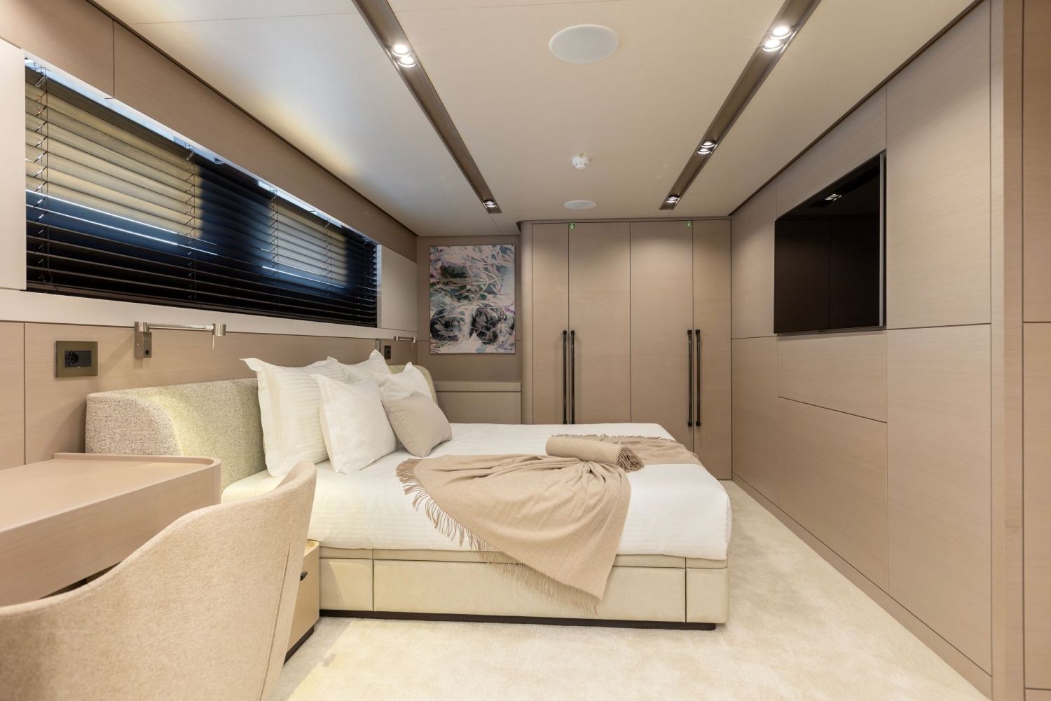 yacht-551307