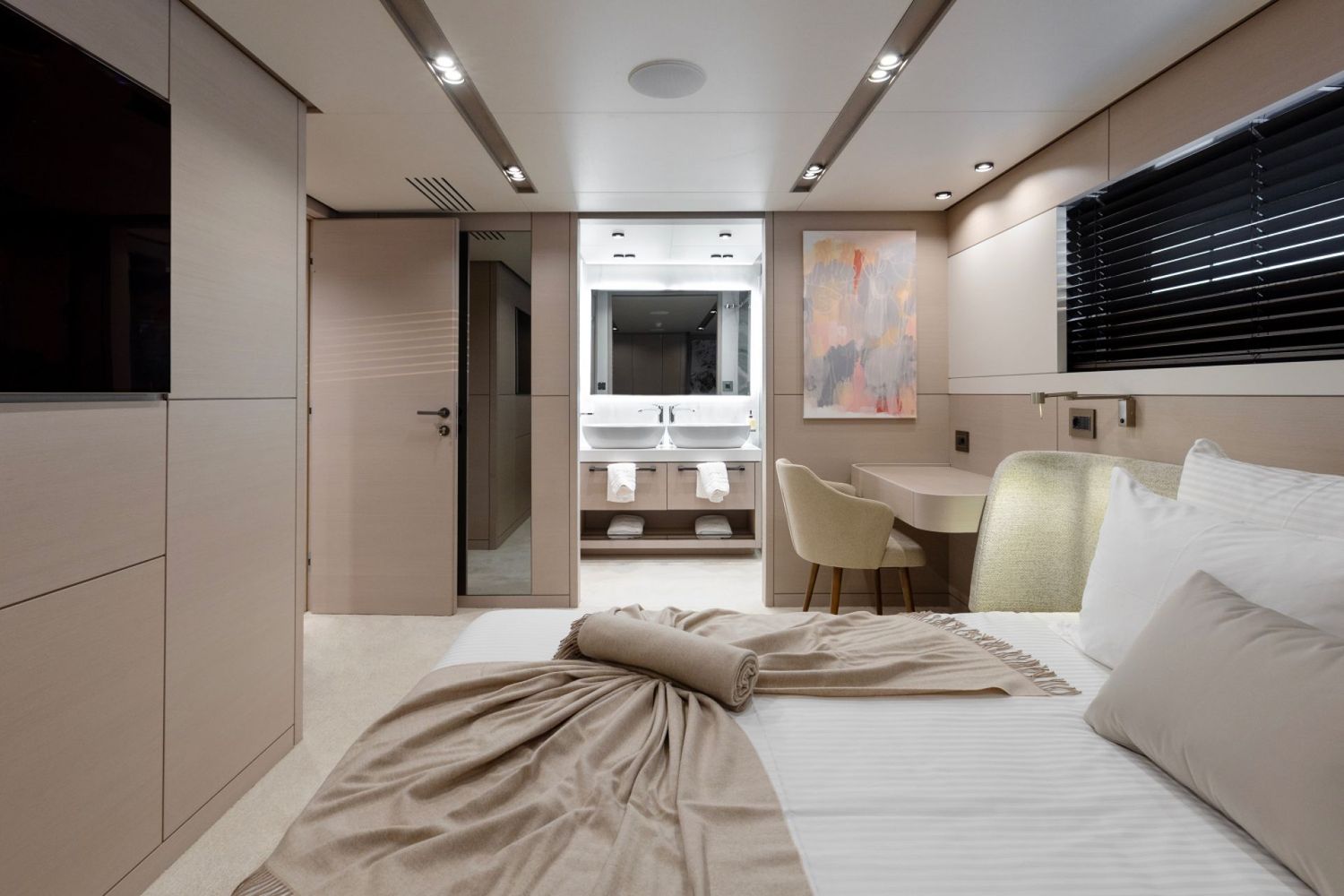 yacht-551303