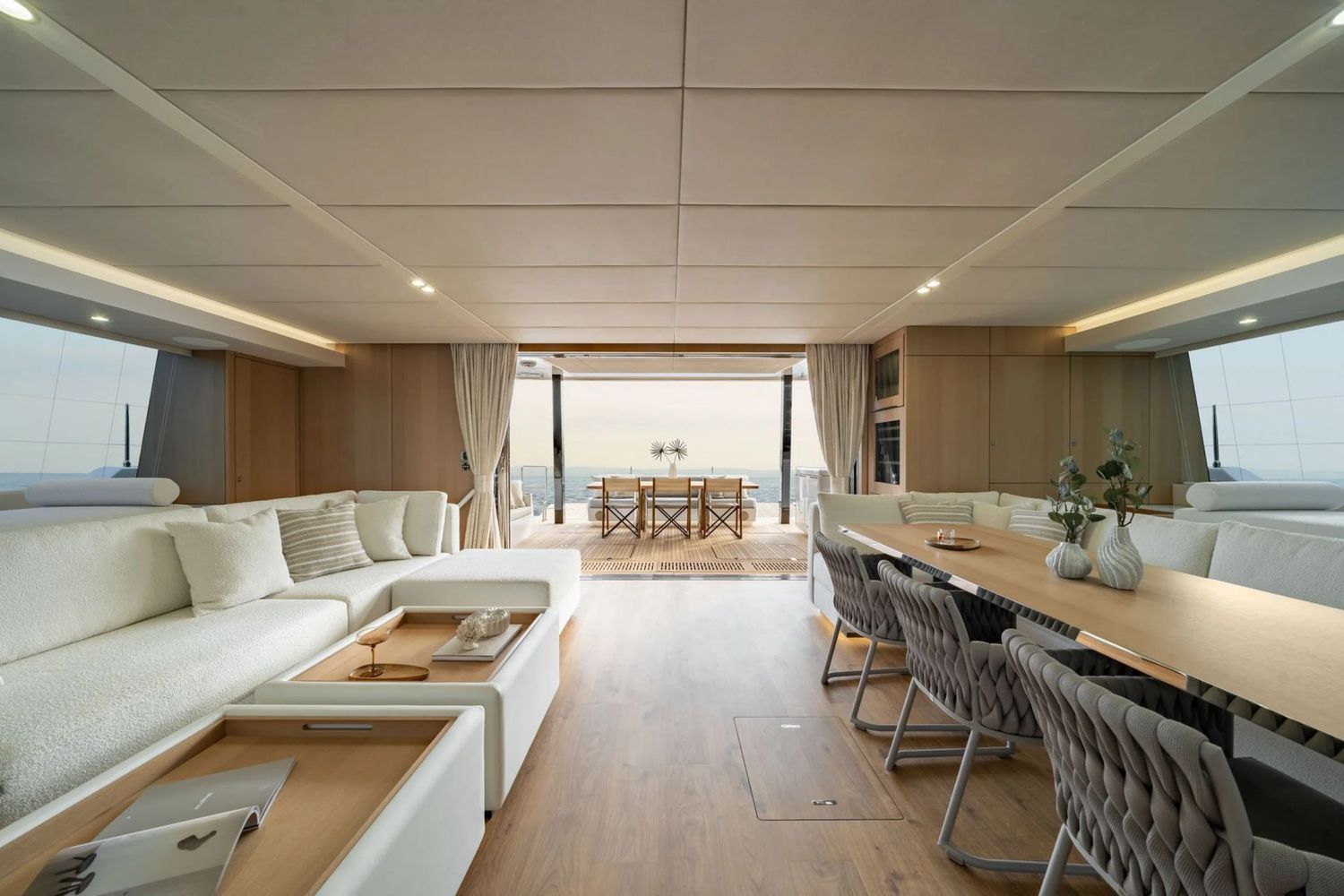 yacht-549945