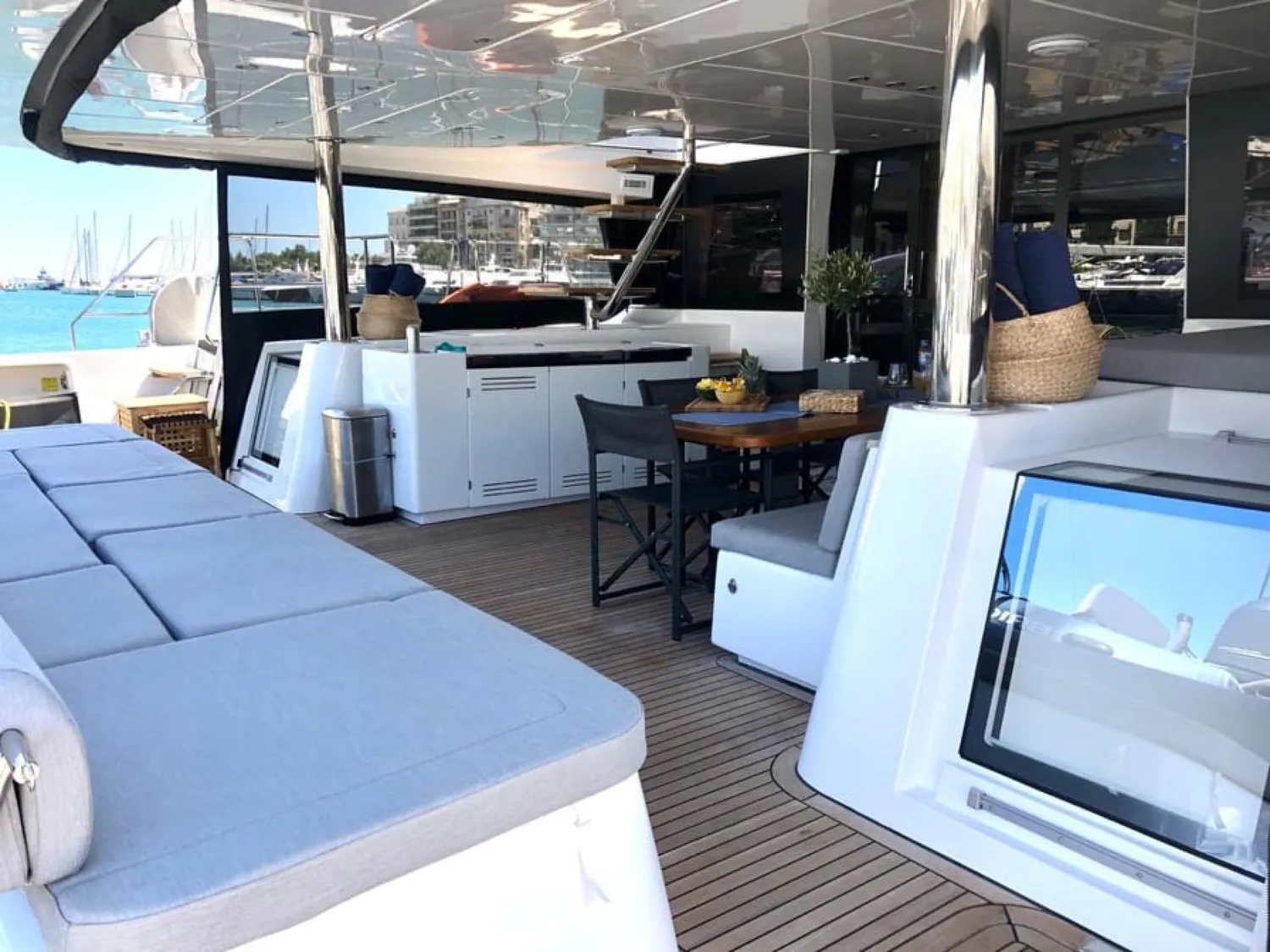 yacht-562779