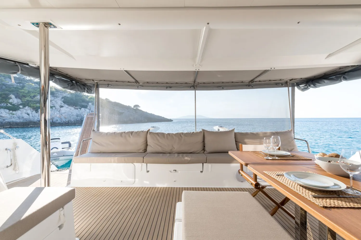 yacht-571339