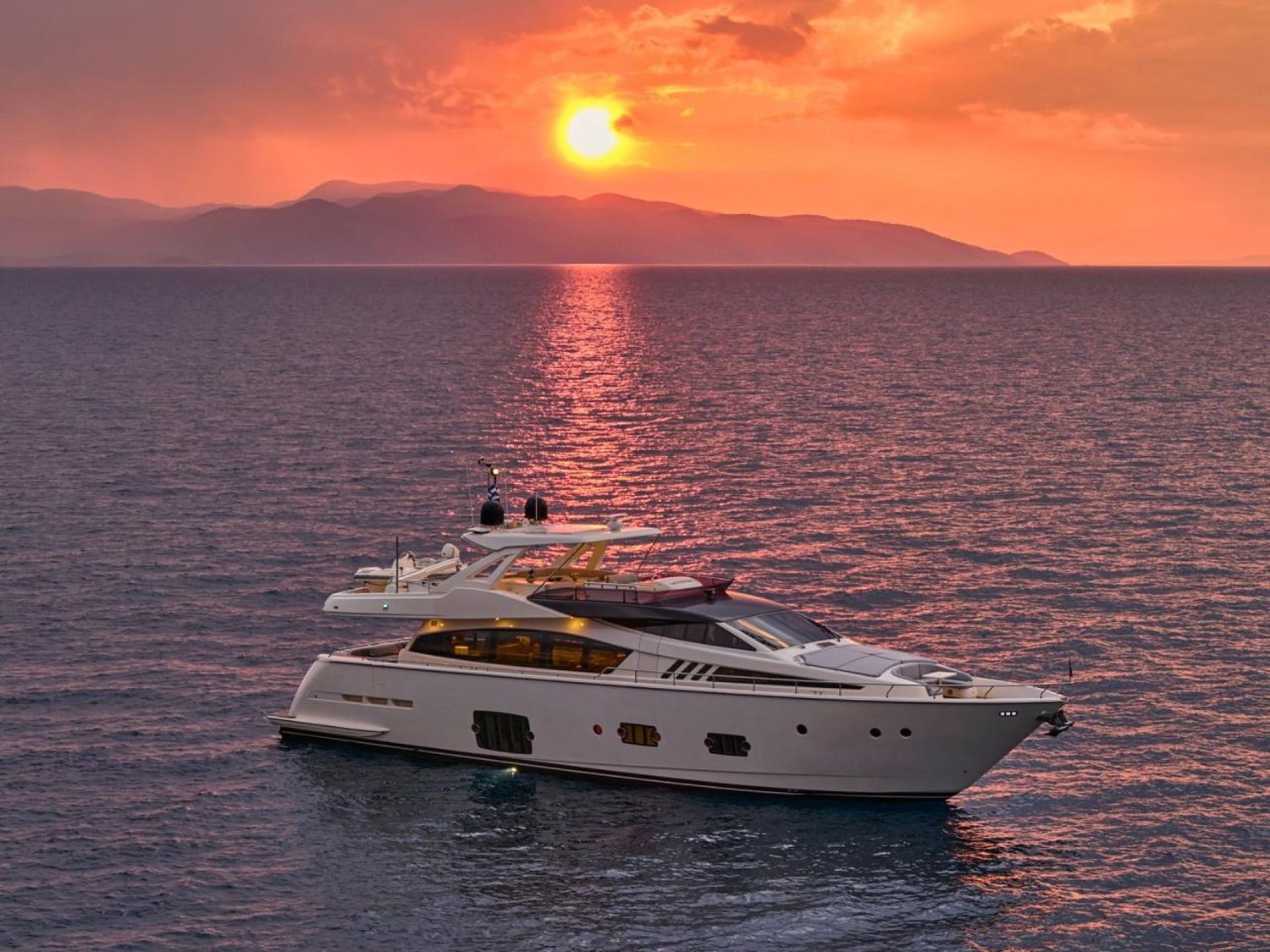 yacht-551627