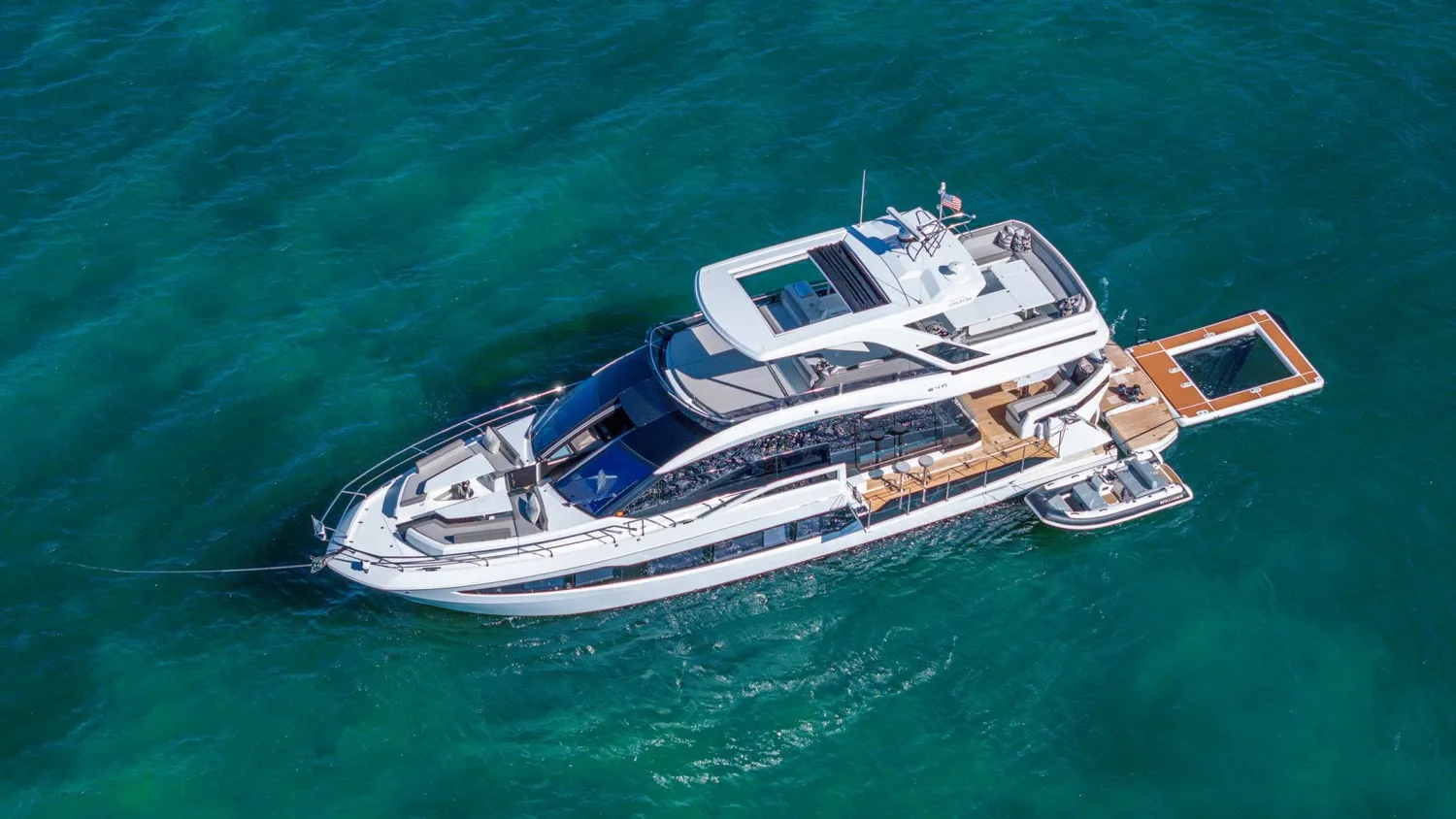 yacht-551073