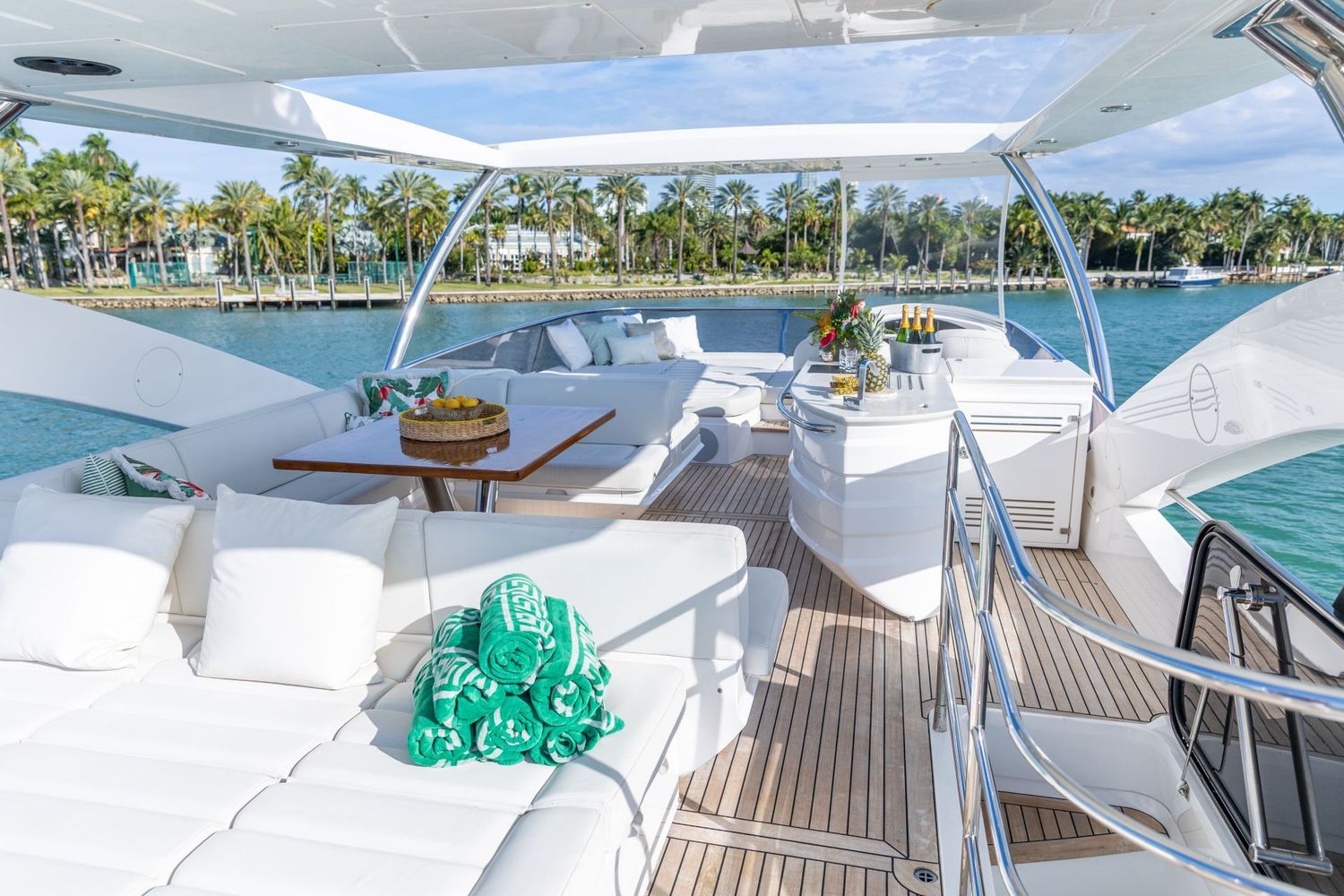 yacht-551099