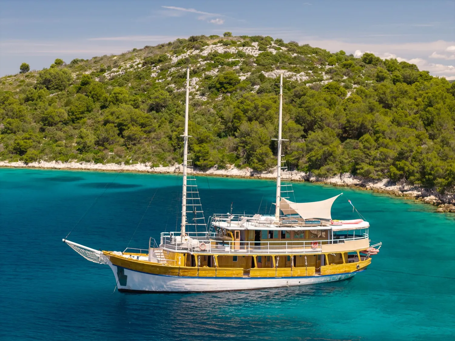 yacht-567620