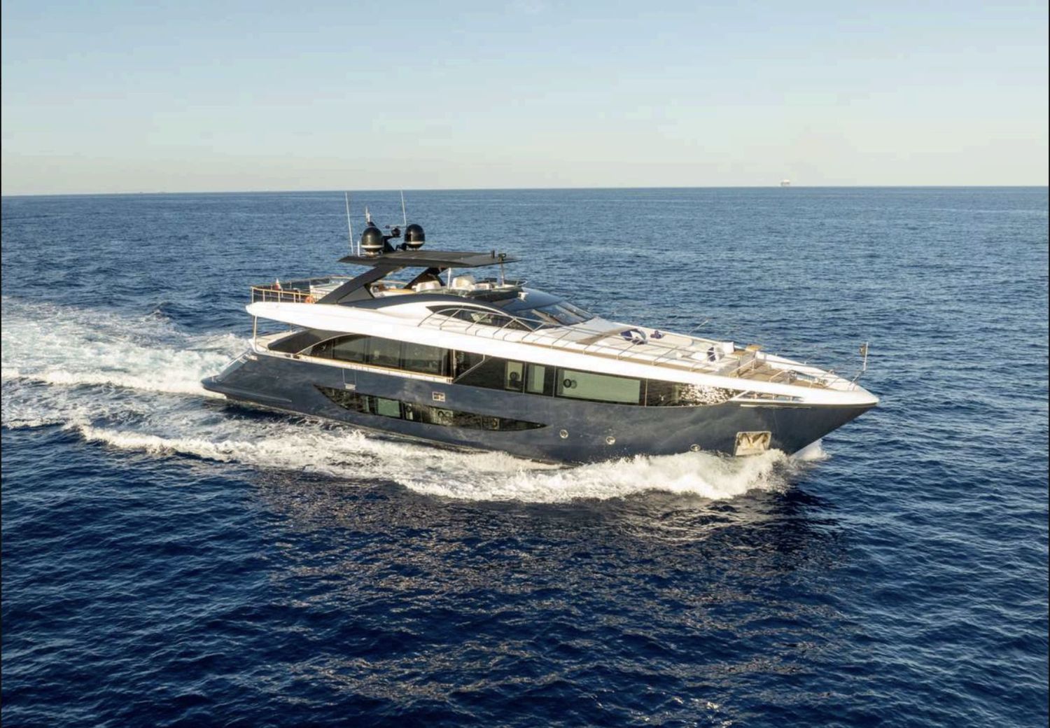 yacht-550910