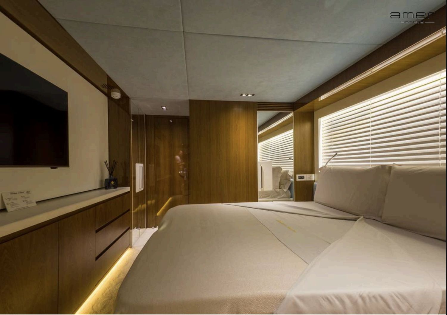 yacht-550915