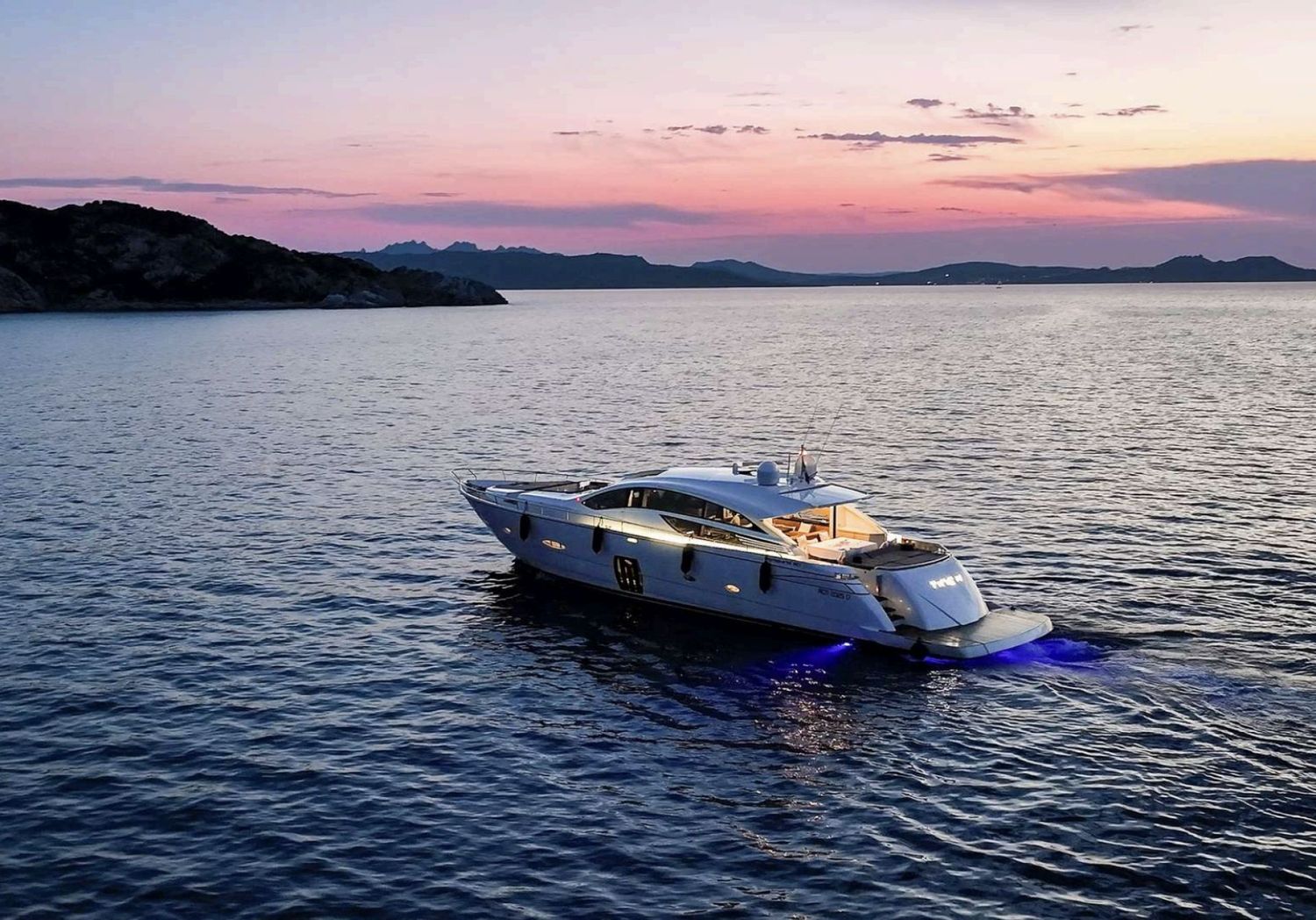 yacht-550909