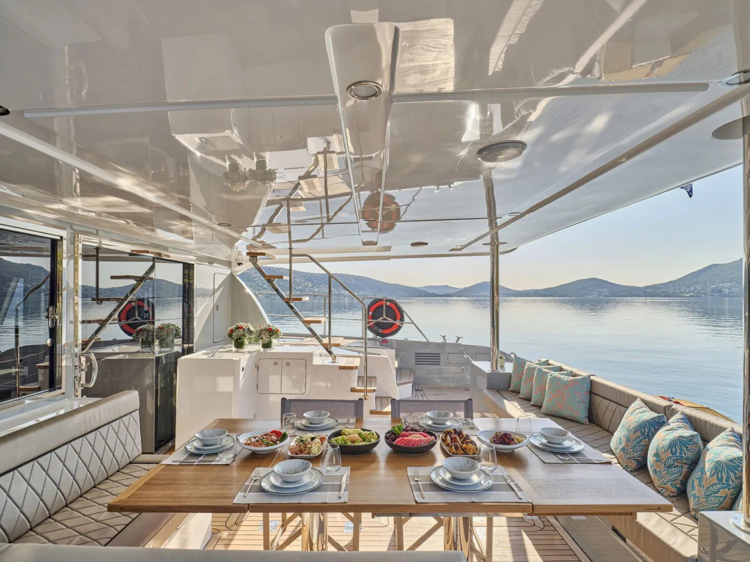 yacht-557368