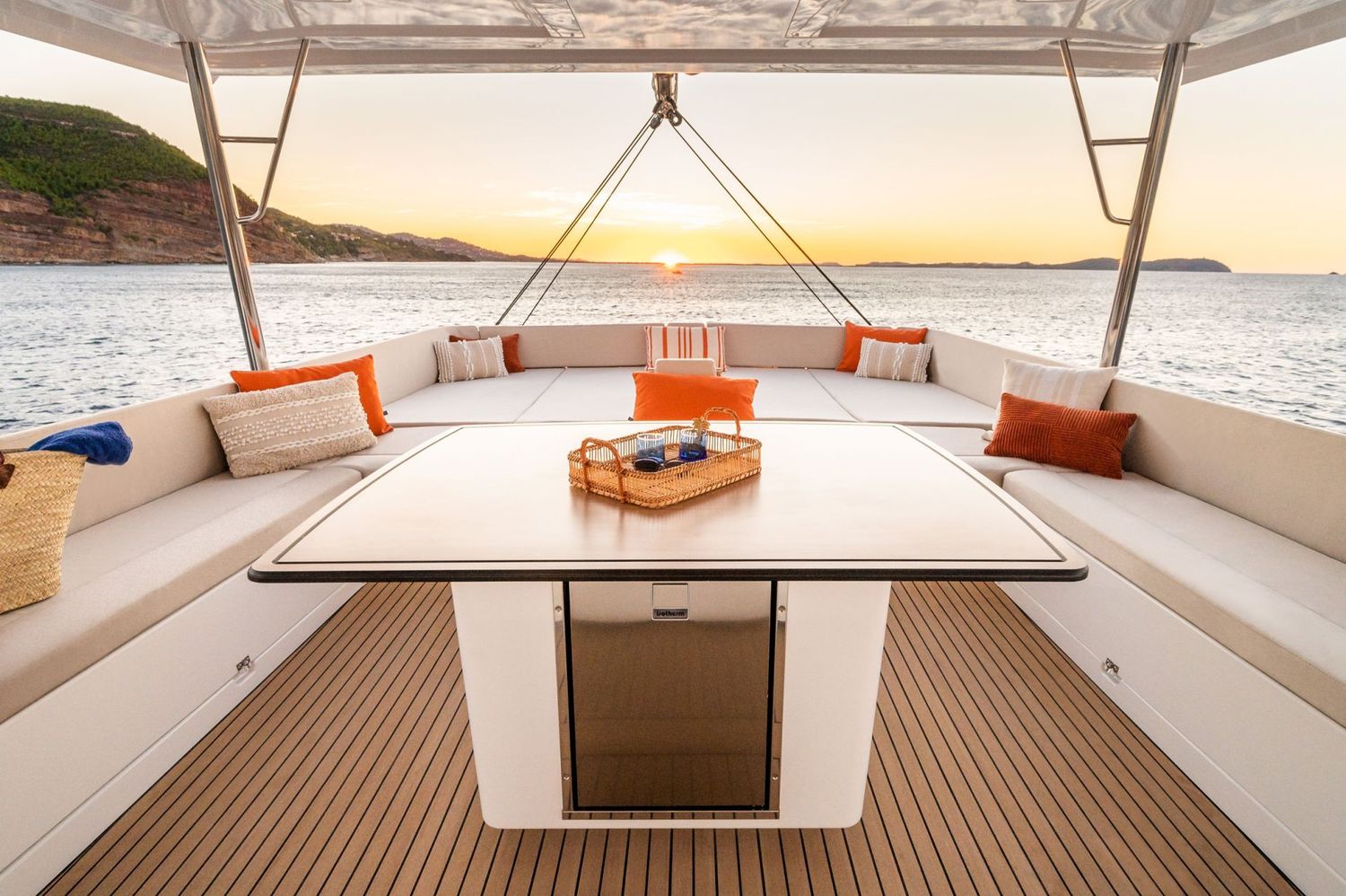 yacht-551117