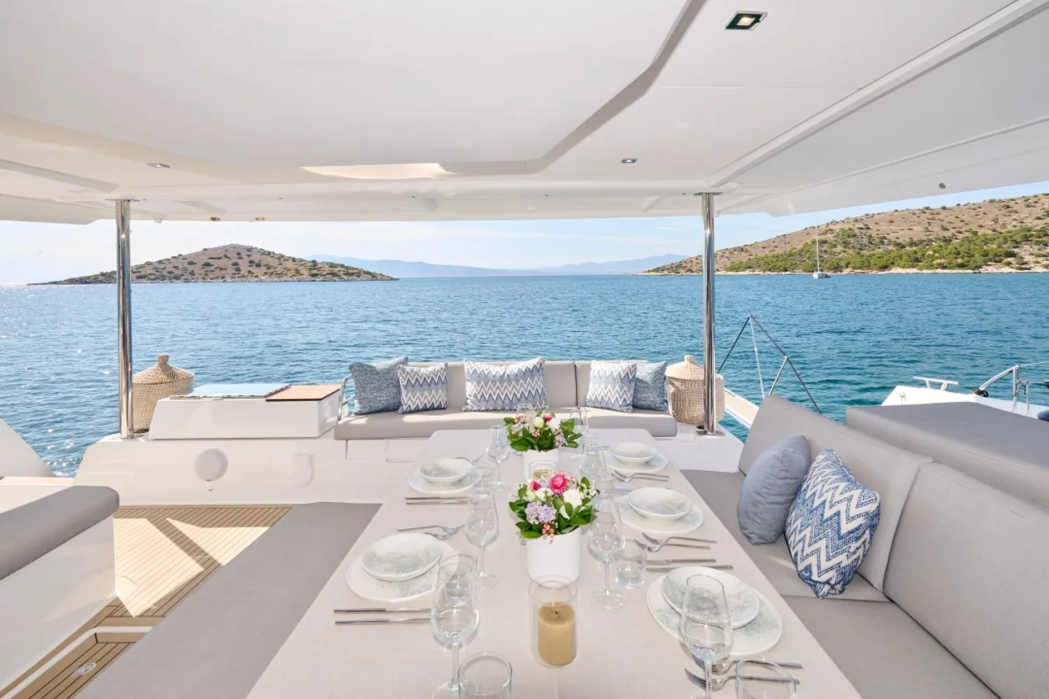 yacht-589258